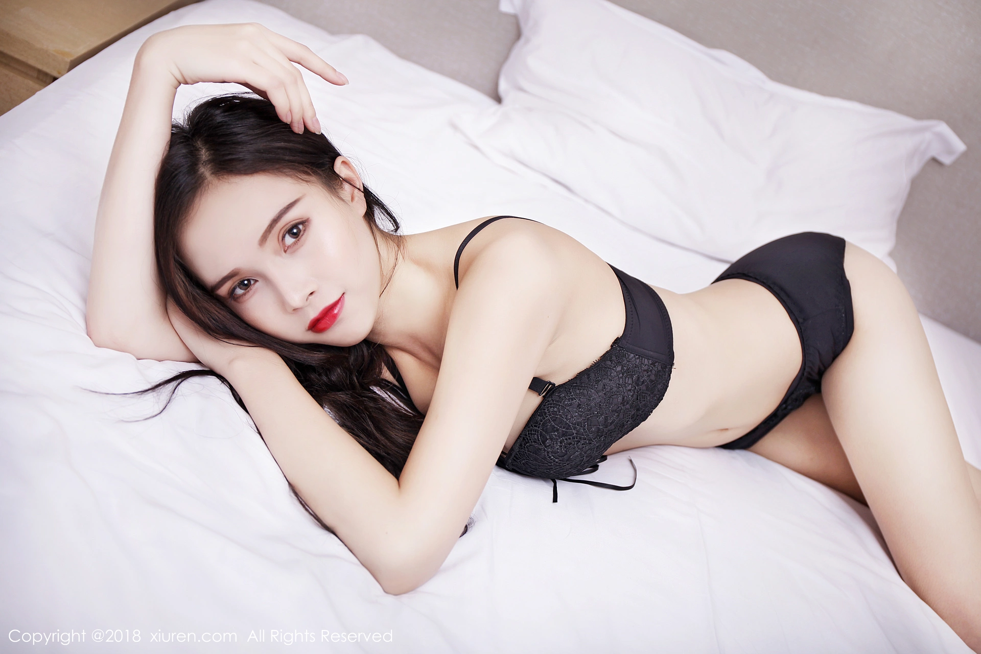 XiuRen秀人网 2018.06.12 No.1041 小羽[50+1P171M]