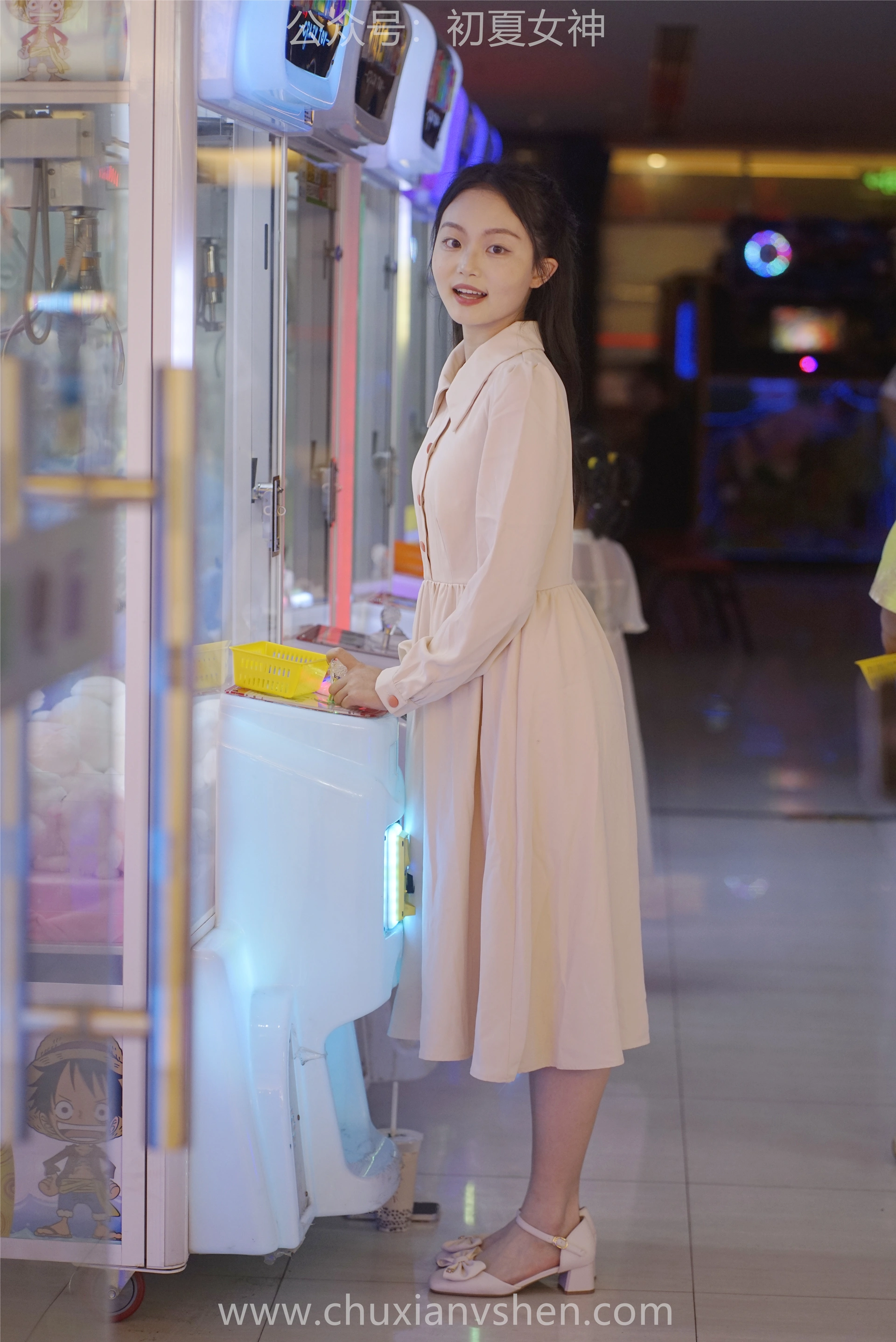 初夏女神 NO.077 双双 偶遇学姐 周末逛商场[120P+1V／6.90GB]