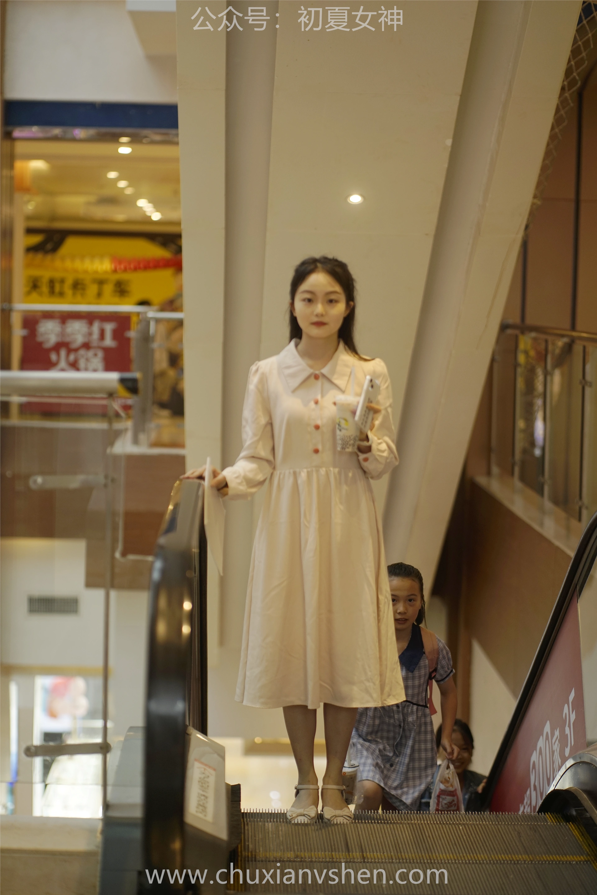 初夏女神 NO.077 双双 偶遇学姐 周末逛商场[120P+1V／6.90GB]