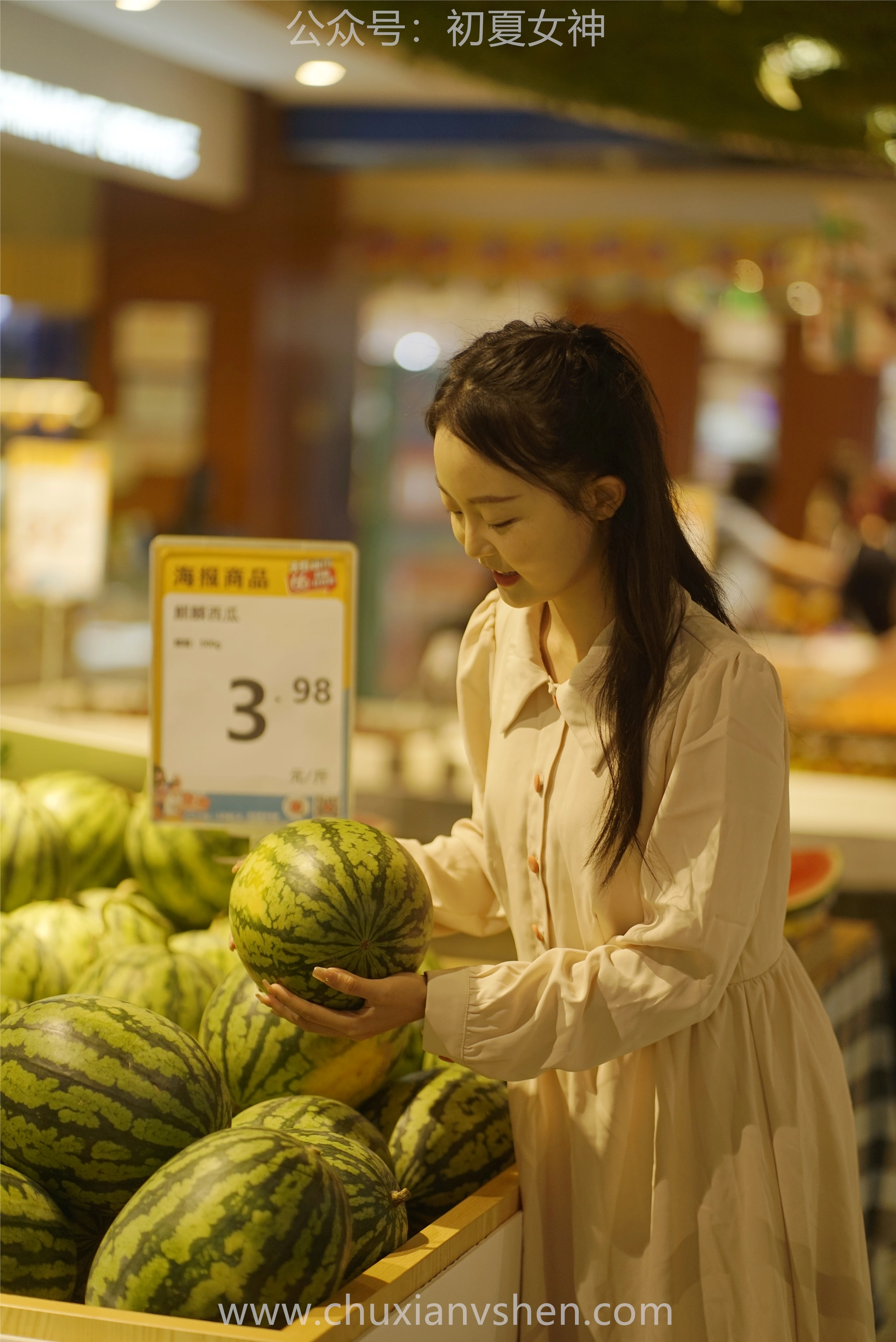 初夏女神 NO.077 双双 偶遇学姐 周末逛商场[120P+1V／6.90GB]