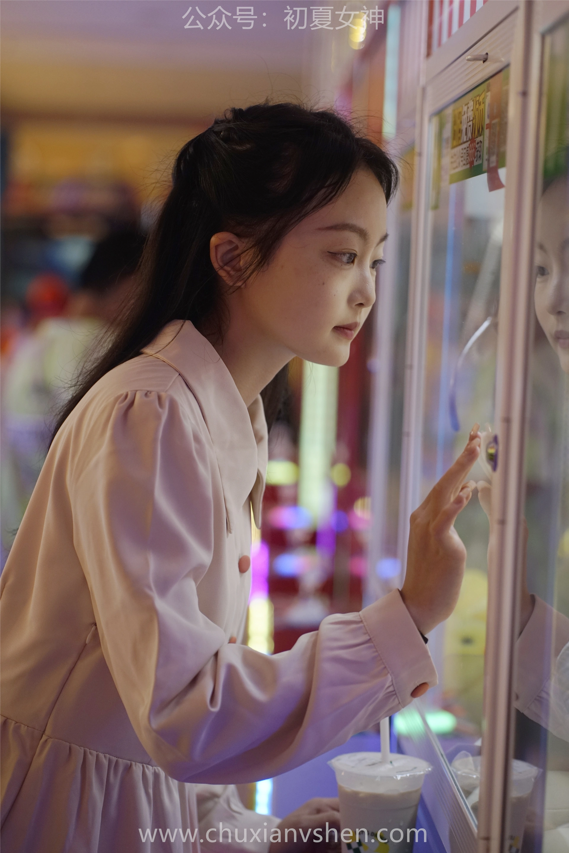 初夏女神 NO.077 双双 偶遇学姐 周末逛商场[120P+1V／6.90GB]