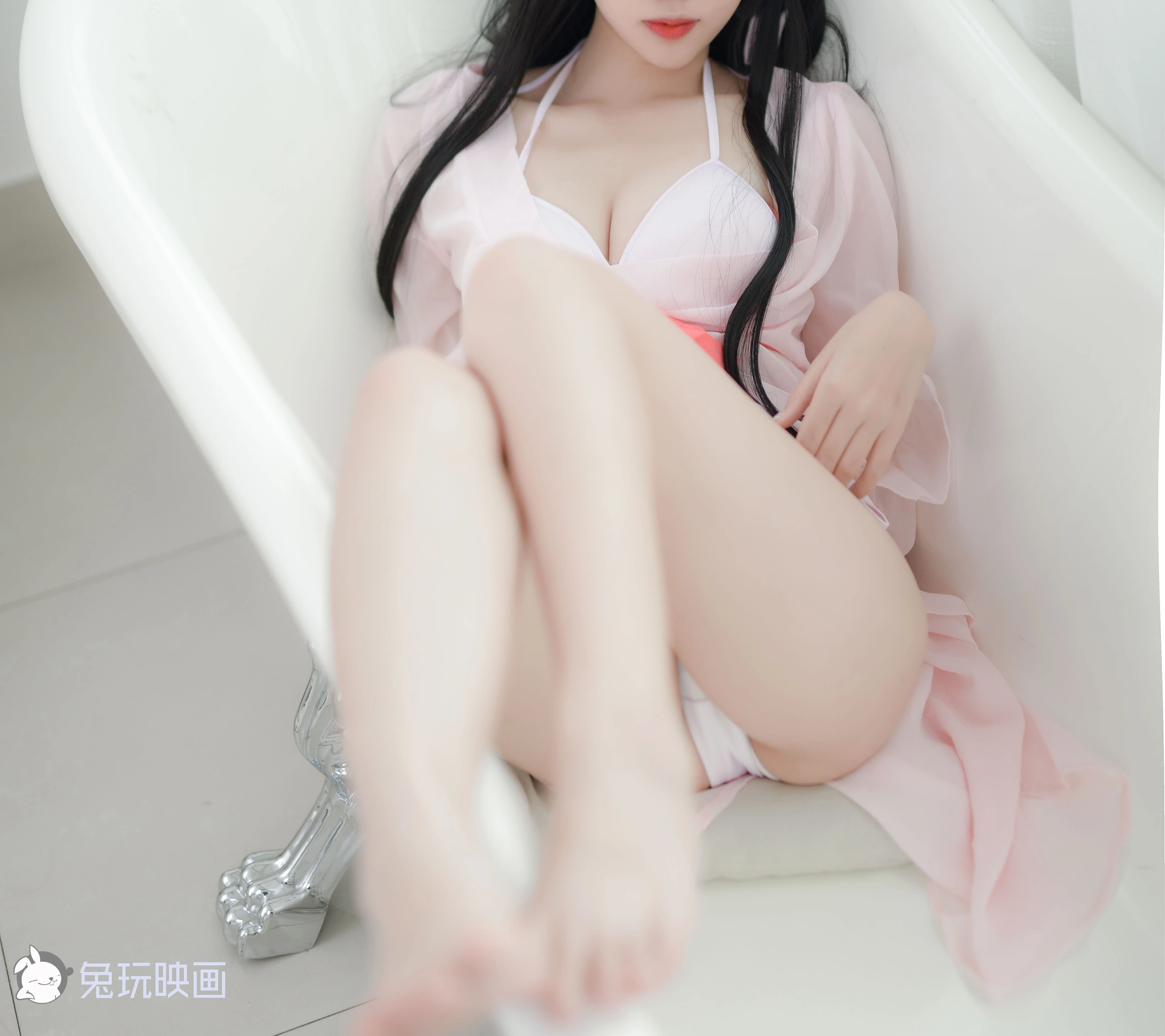C09.005 学姐和月下巡游 [41P-675MB]
