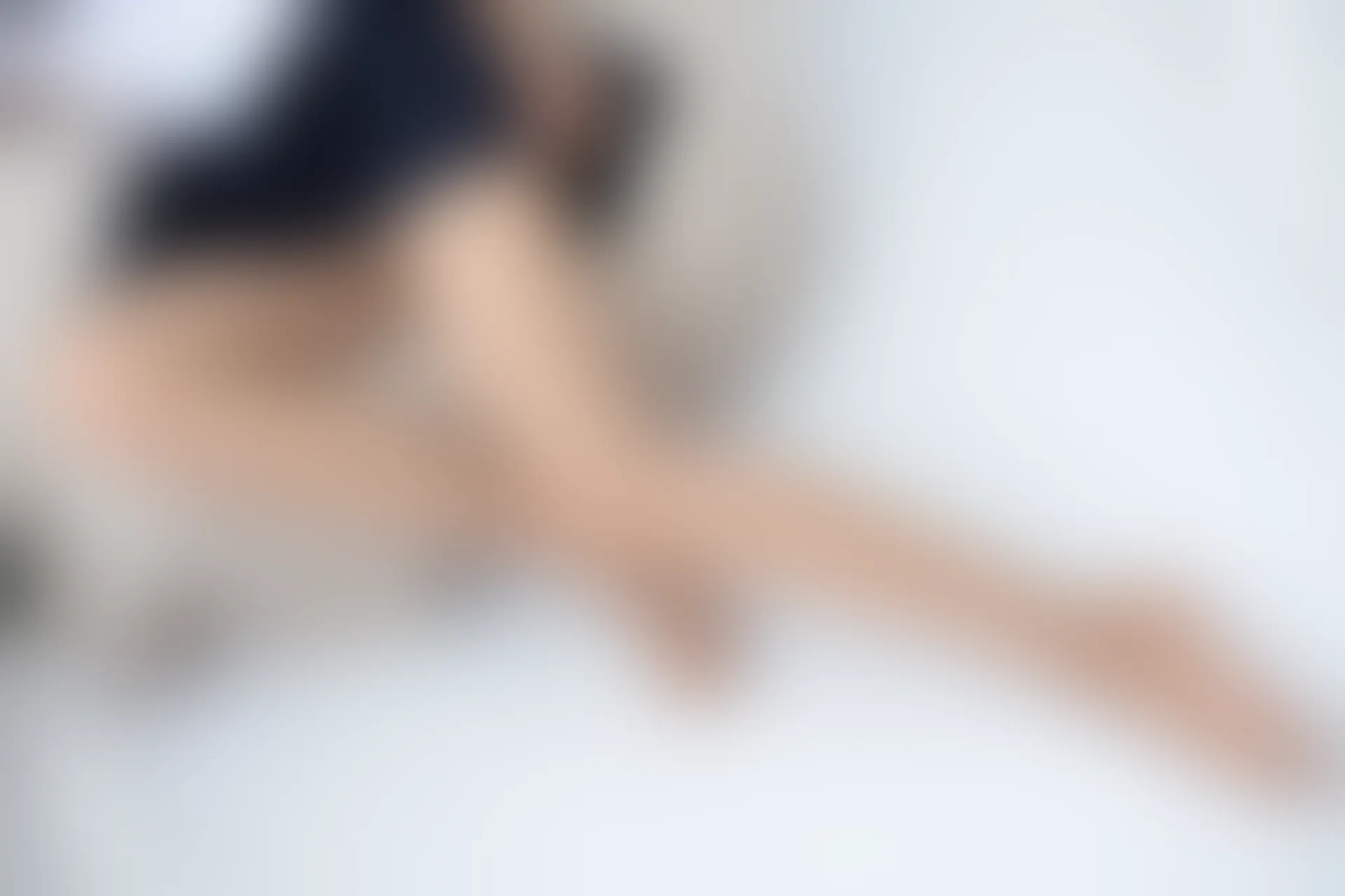 森萝财团 BETA-033 [64P-518M]森萝财团, 美腿, 美足, 露背毛衣, 黑丝