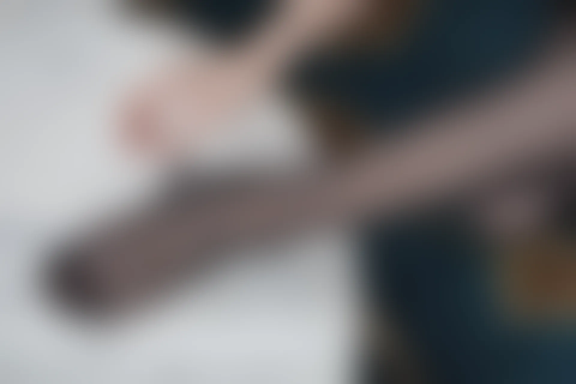 SSA丝社 超清写真 NO.010 琪琪 长筒黑丝穿丝过程与足尖特写[99P／1.09GB]