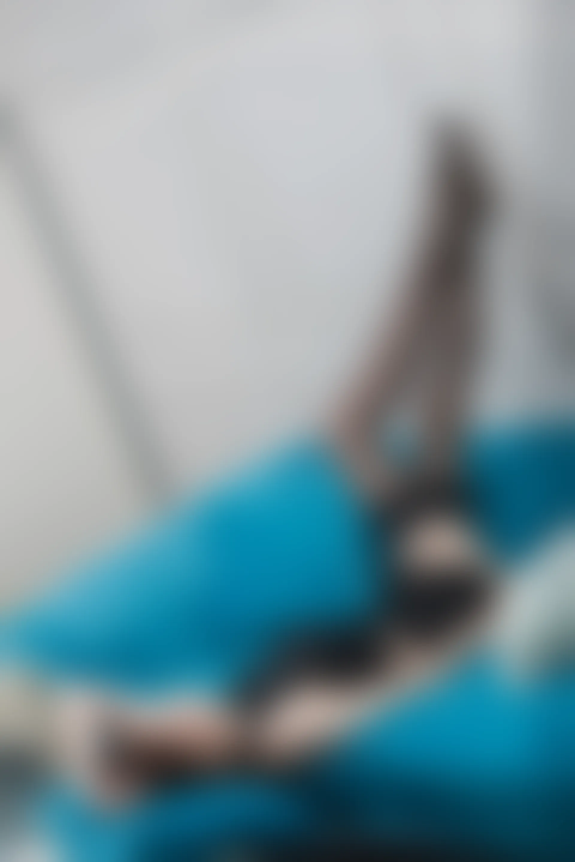 SSA丝社 超清写真 NO.010 琪琪 长筒黑丝穿丝过程与足尖特写[99P／1.09GB]