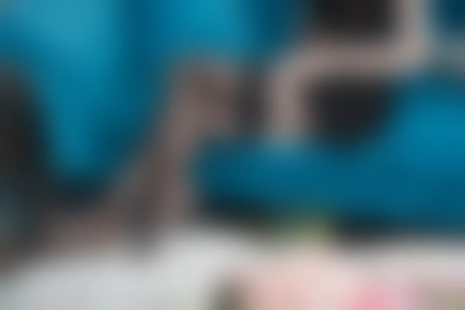 SSA丝社 超清写真 NO.010 琪琪 长筒黑丝穿丝过程与足尖特写[99P／1.09GB]