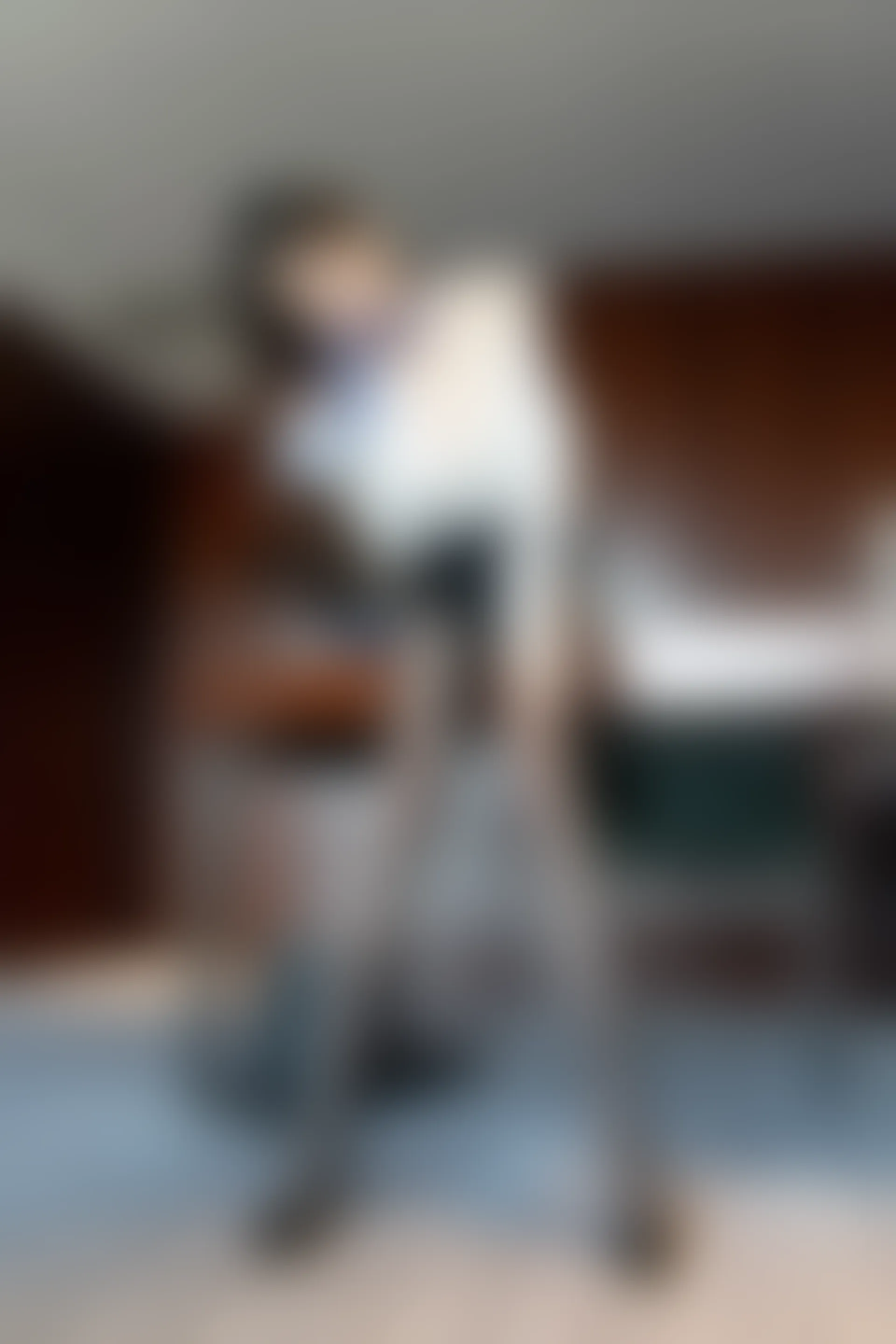 XiuRen秀人网 2021.12.02 No.4291 月音瞳 制服秘书[100+1P 984MB]