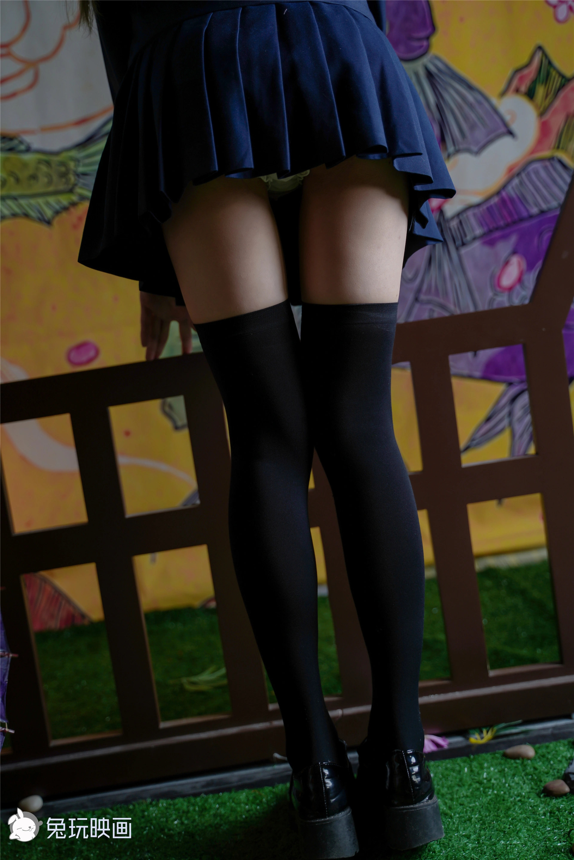 C01.005 黑色魅惑 [40P-175MB]