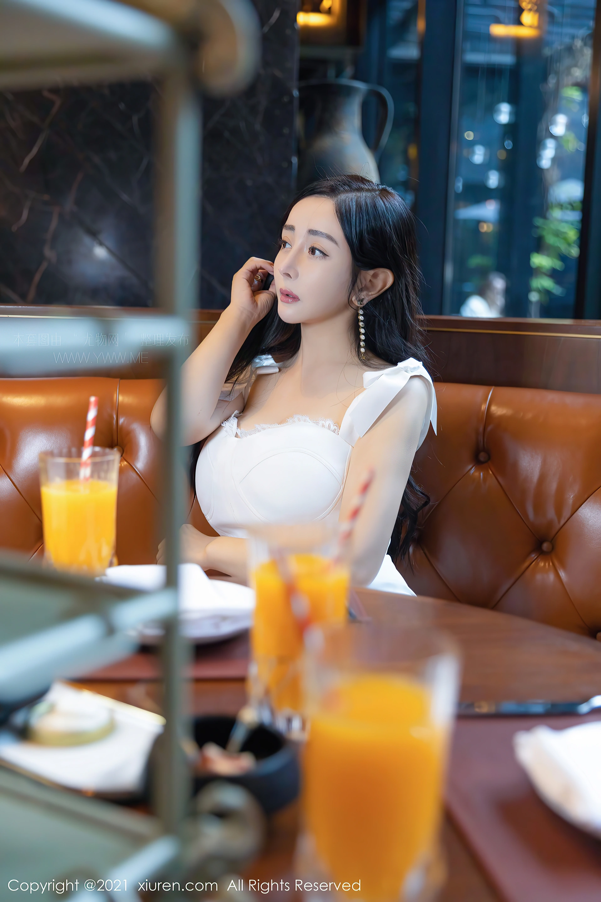 XiuRen秀人网 2021.11.02 No.4155 允爾 成都旅拍[67+1P 615MB]
