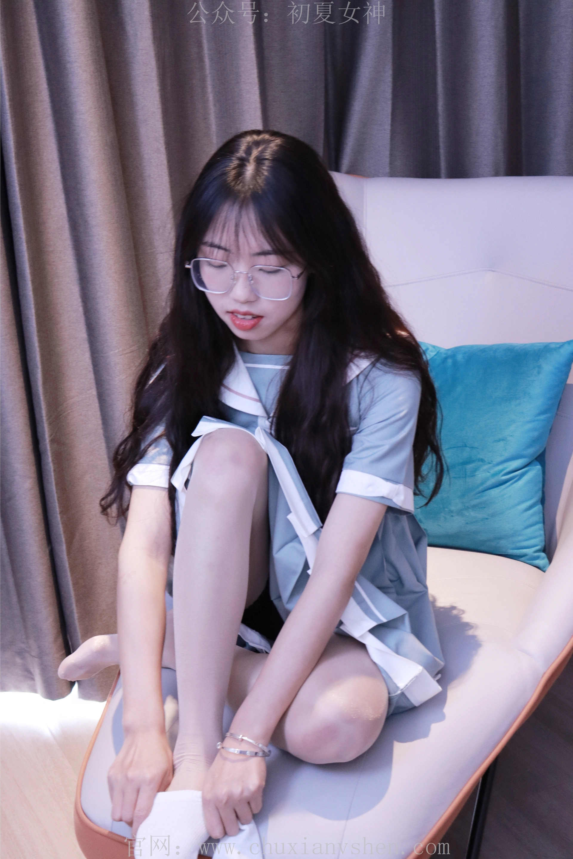 初夏女神 NO.019 雪糕~浅蓝色JK裙搭配小白鞋[135P-1V-4.3G]
