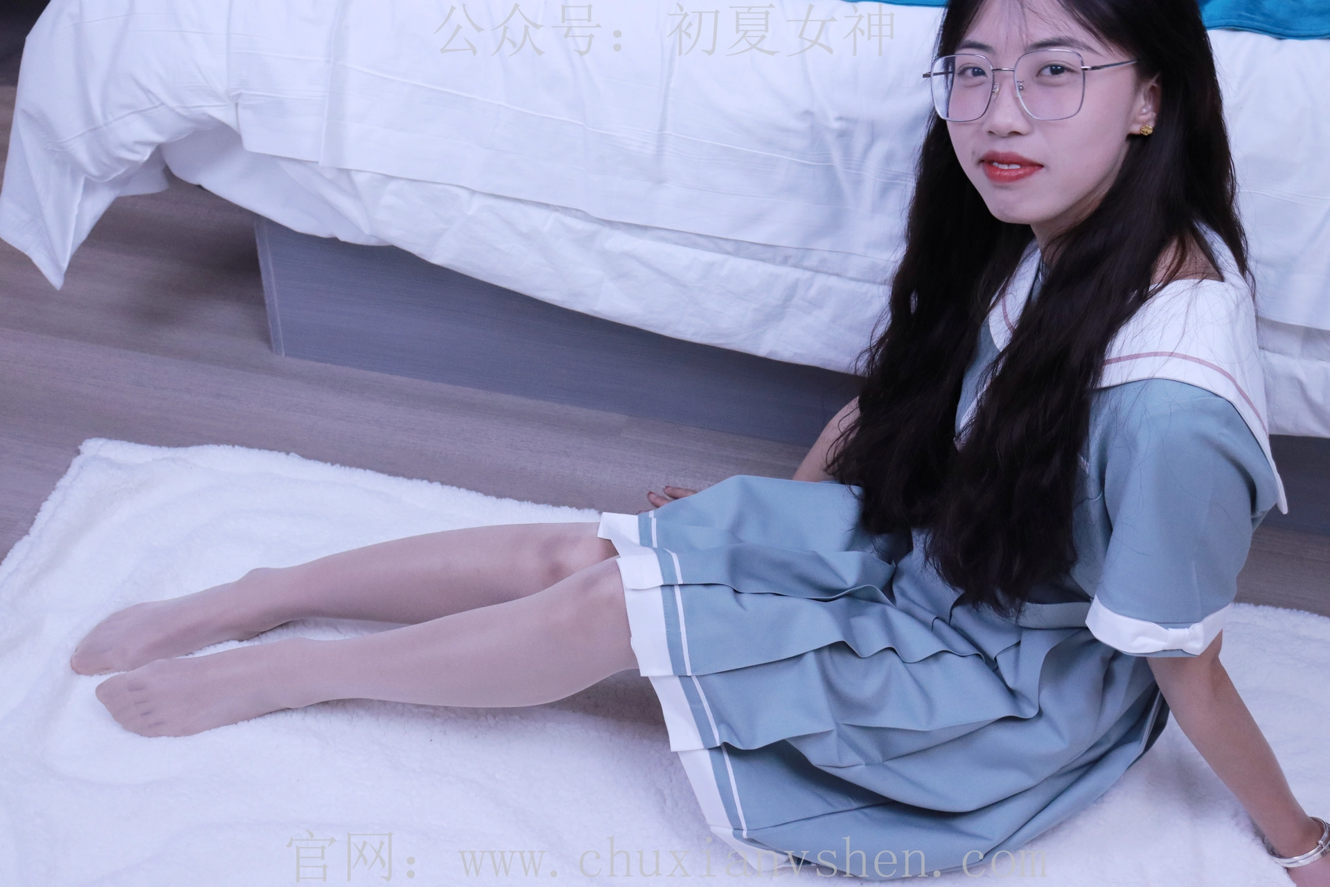初夏女神 NO.019 雪糕~浅蓝色JK裙搭配小白鞋[135P-1V-4.3G]