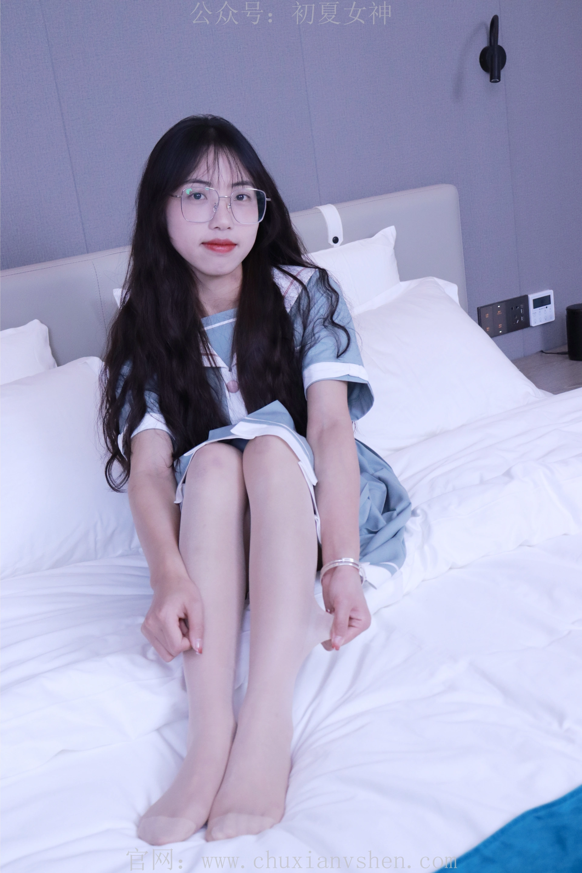 初夏女神 NO.019 雪糕~浅蓝色JK裙搭配小白鞋[135P-1V-4.3G]