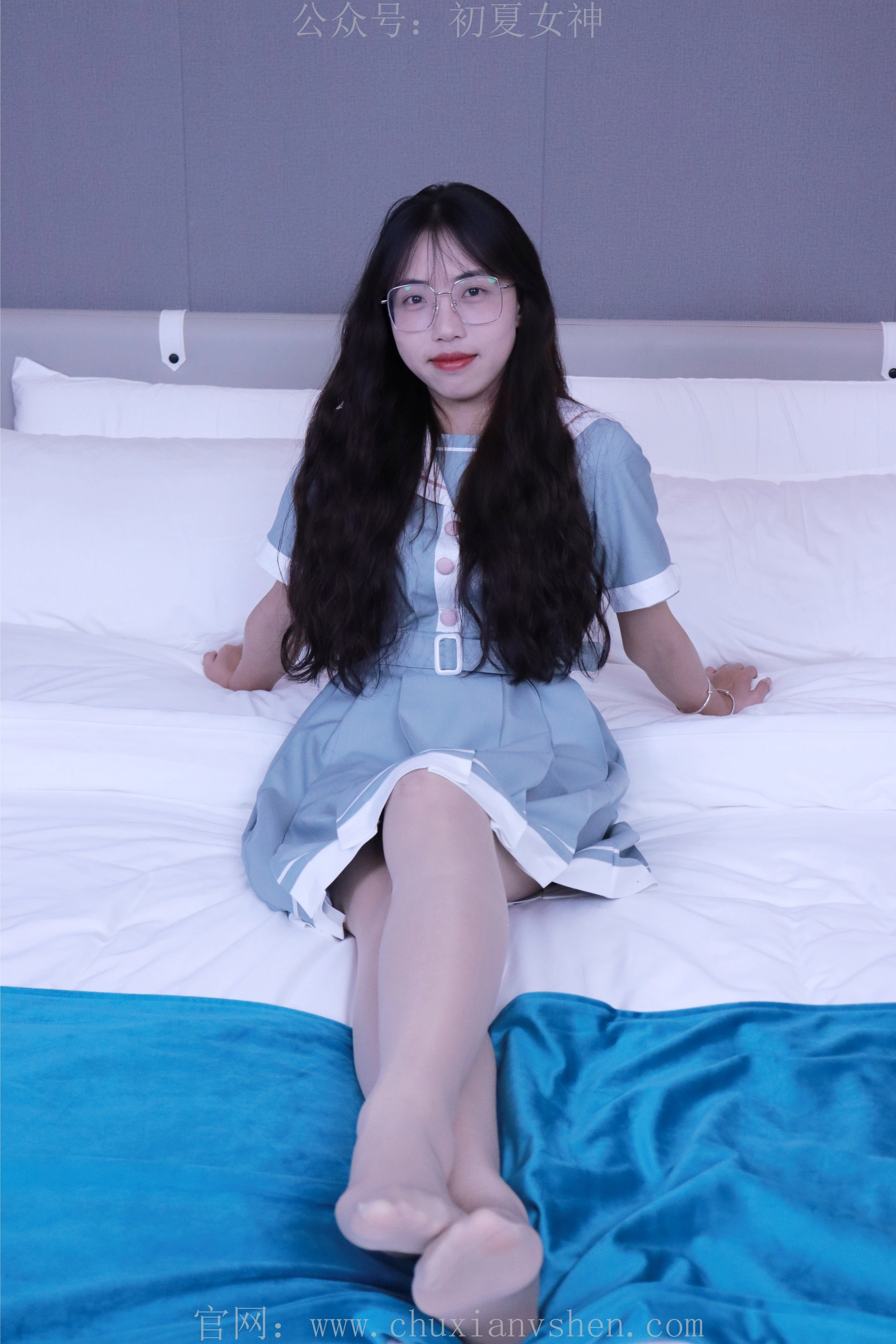 初夏女神 NO.019 雪糕~浅蓝色JK裙搭配小白鞋[135P-1V-4.3G]