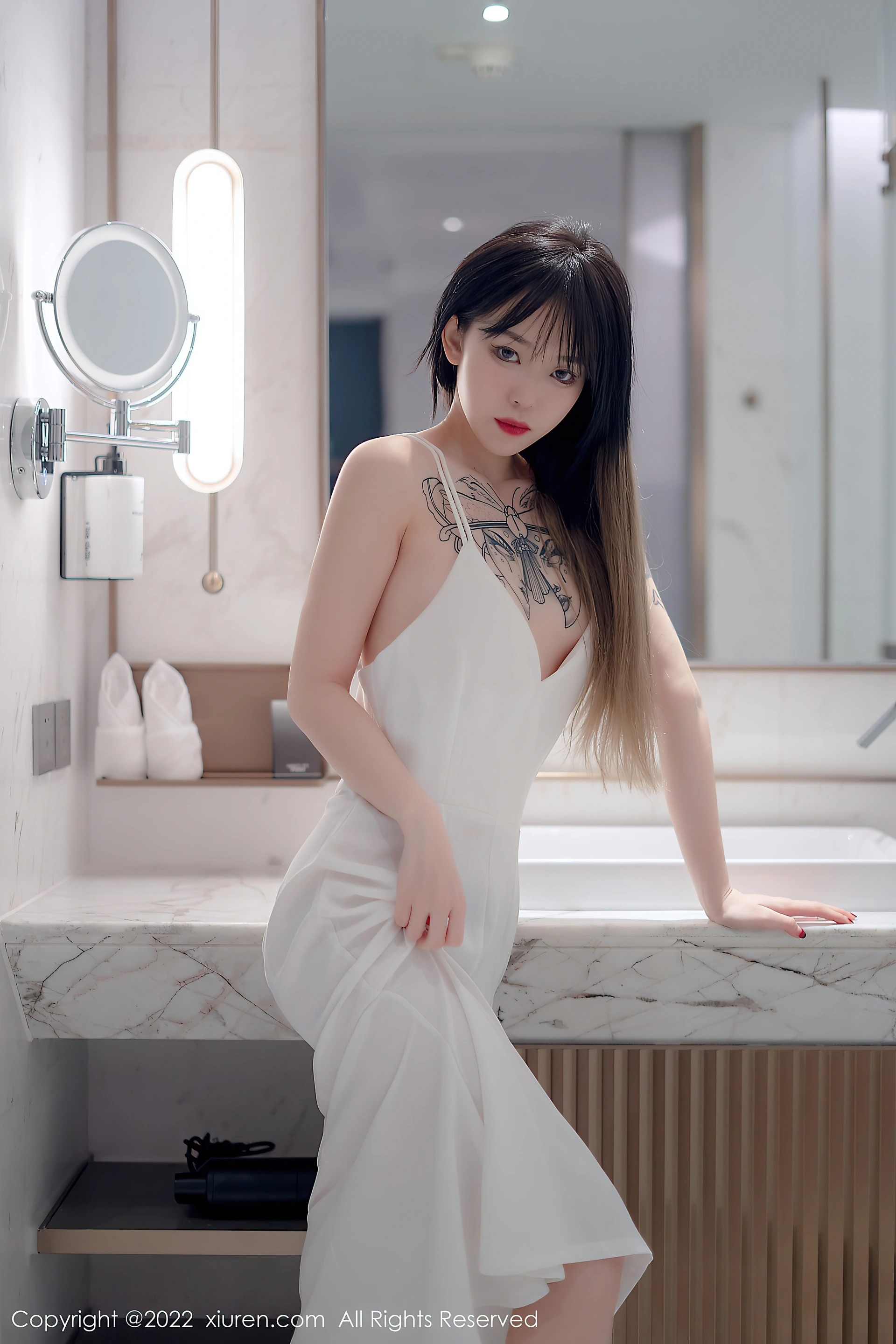 XiuRen秀人网 2022.02.21 No.4611 奶瓶. 淑女美腿[56+1P 548MB]