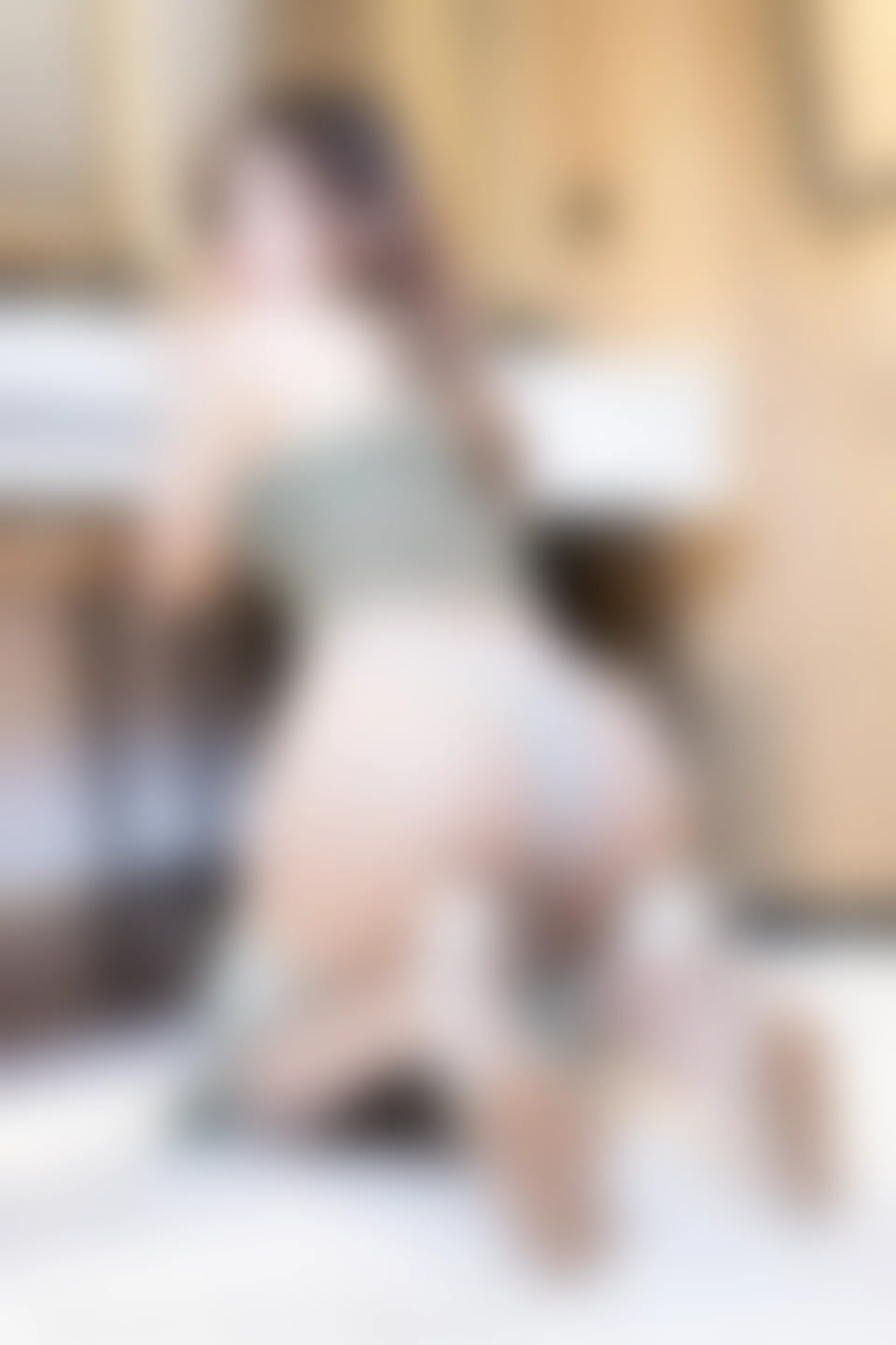 XiuRen秀人网 2021.12.17 No.4353 绮里嘉ula 美腿御姐[49+1P 450MB]