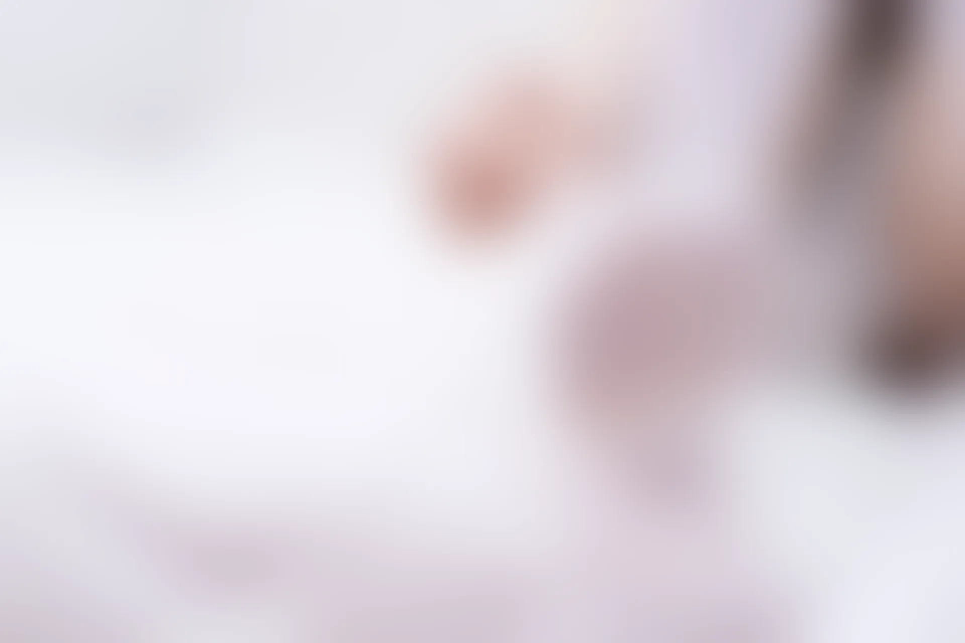 C11.001 床上的白丝 [40P-262MB]