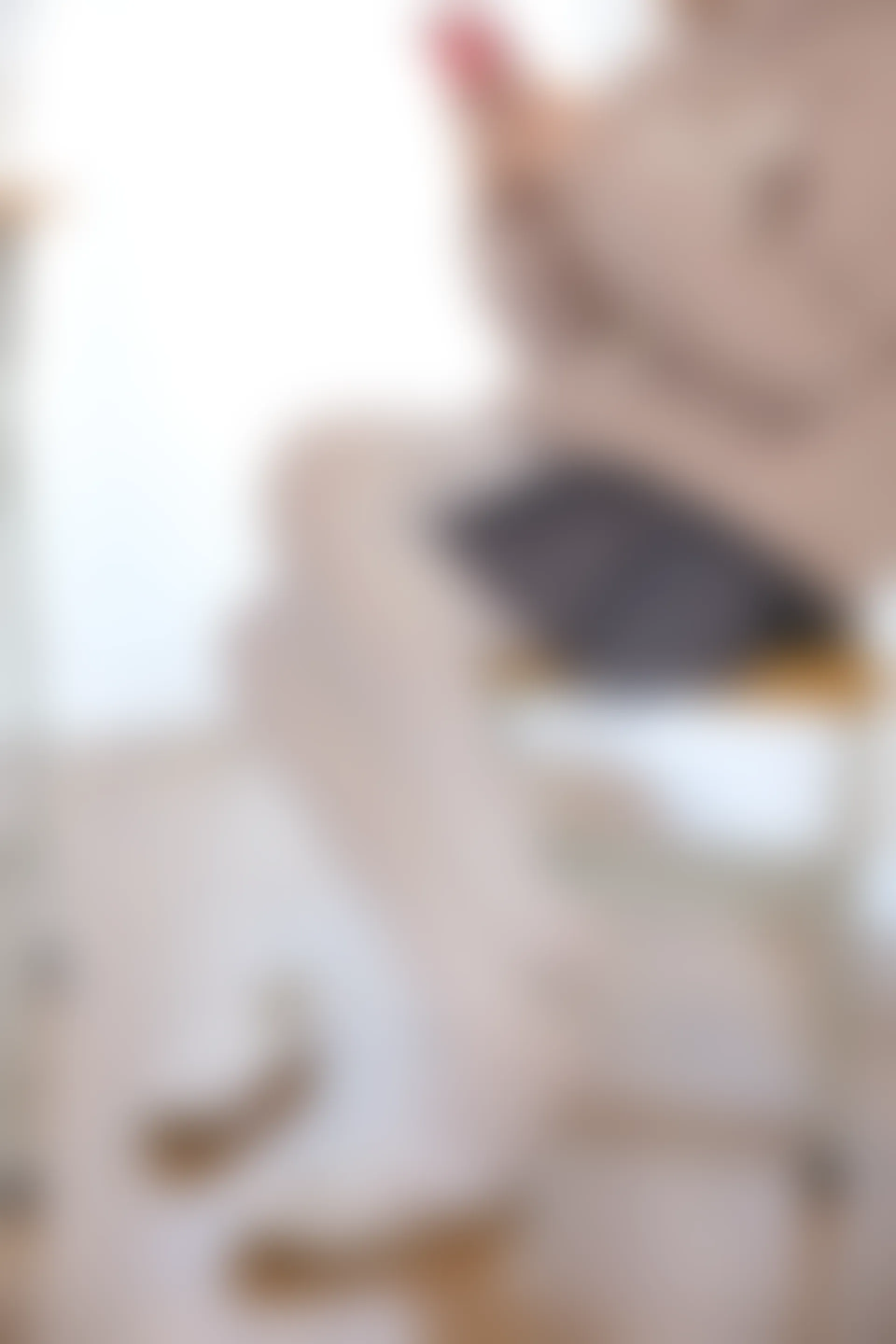 森萝财团 X-002 [105P1V-1.48G]美腿, 肉丝