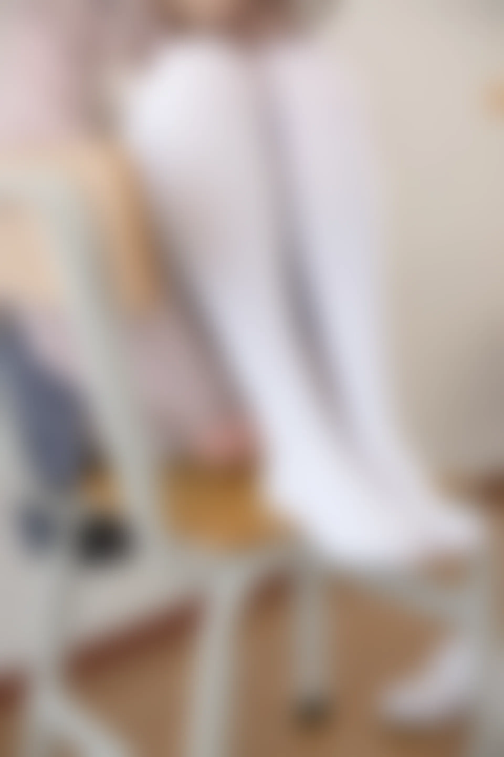 森萝财团 X-002 [105P1V-1.48G]美腿, 肉丝