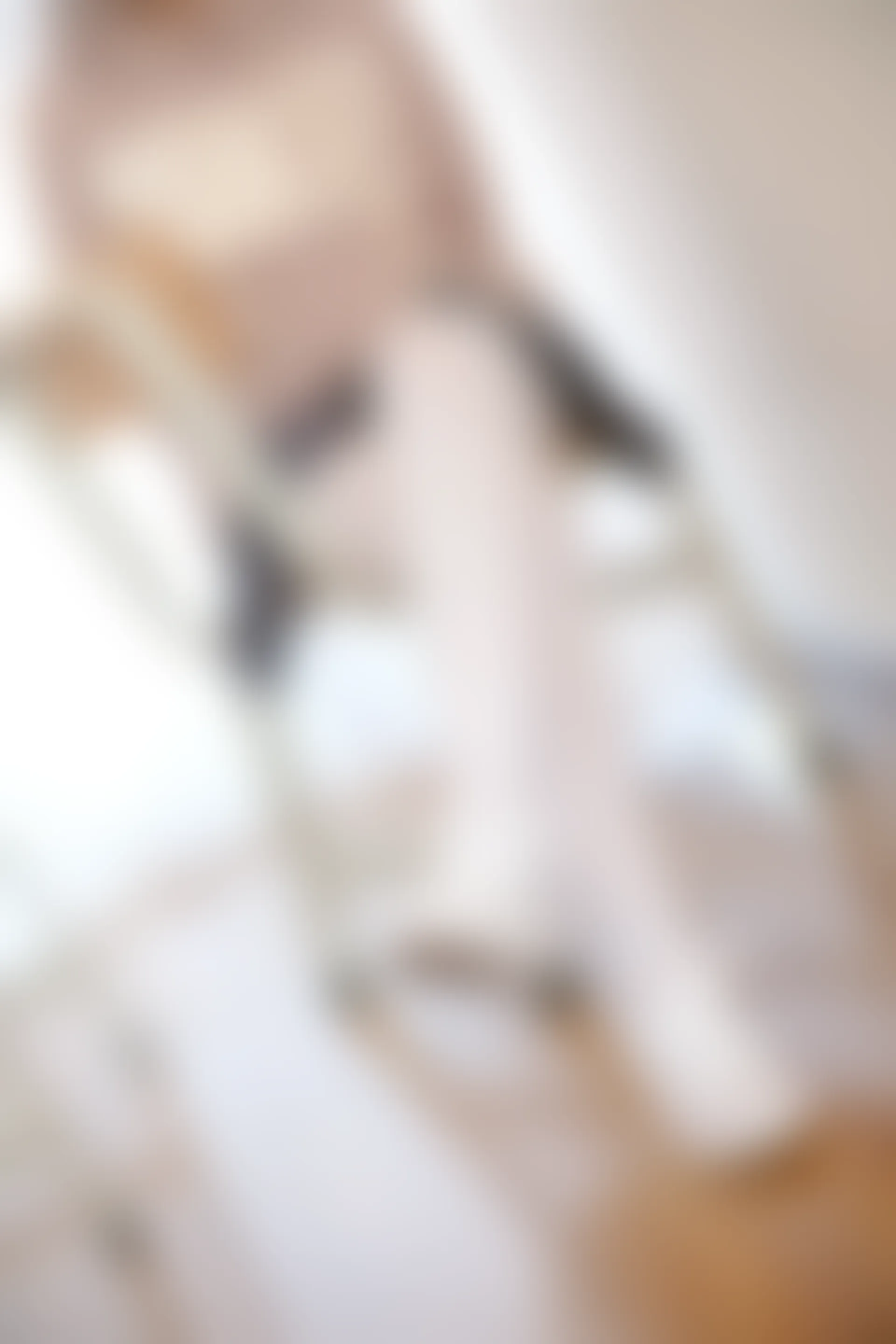 森萝财团 X-002 [105P1V-1.48G]美腿, 肉丝