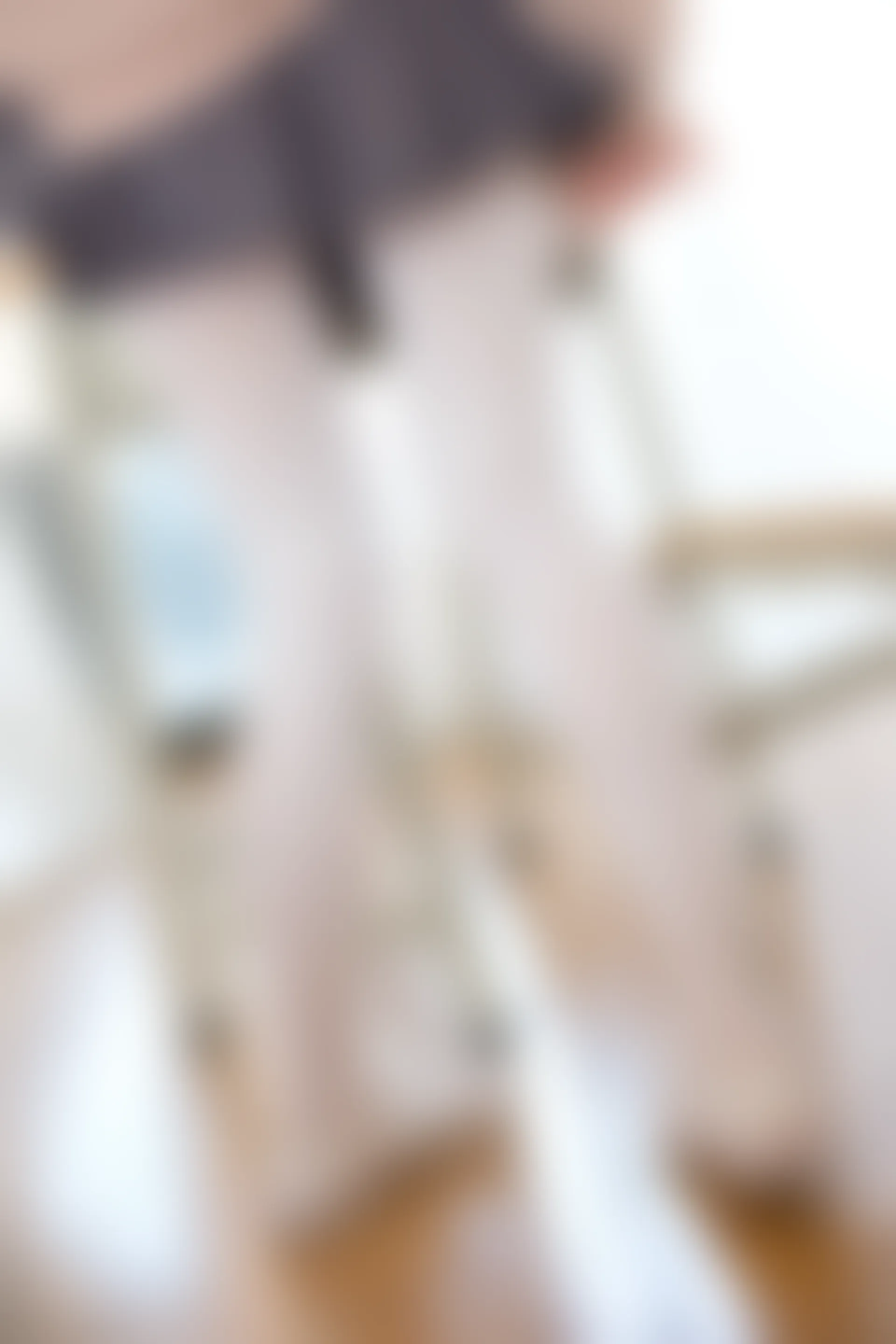 森萝财团 X-002 [105P1V-1.48G]美腿, 肉丝