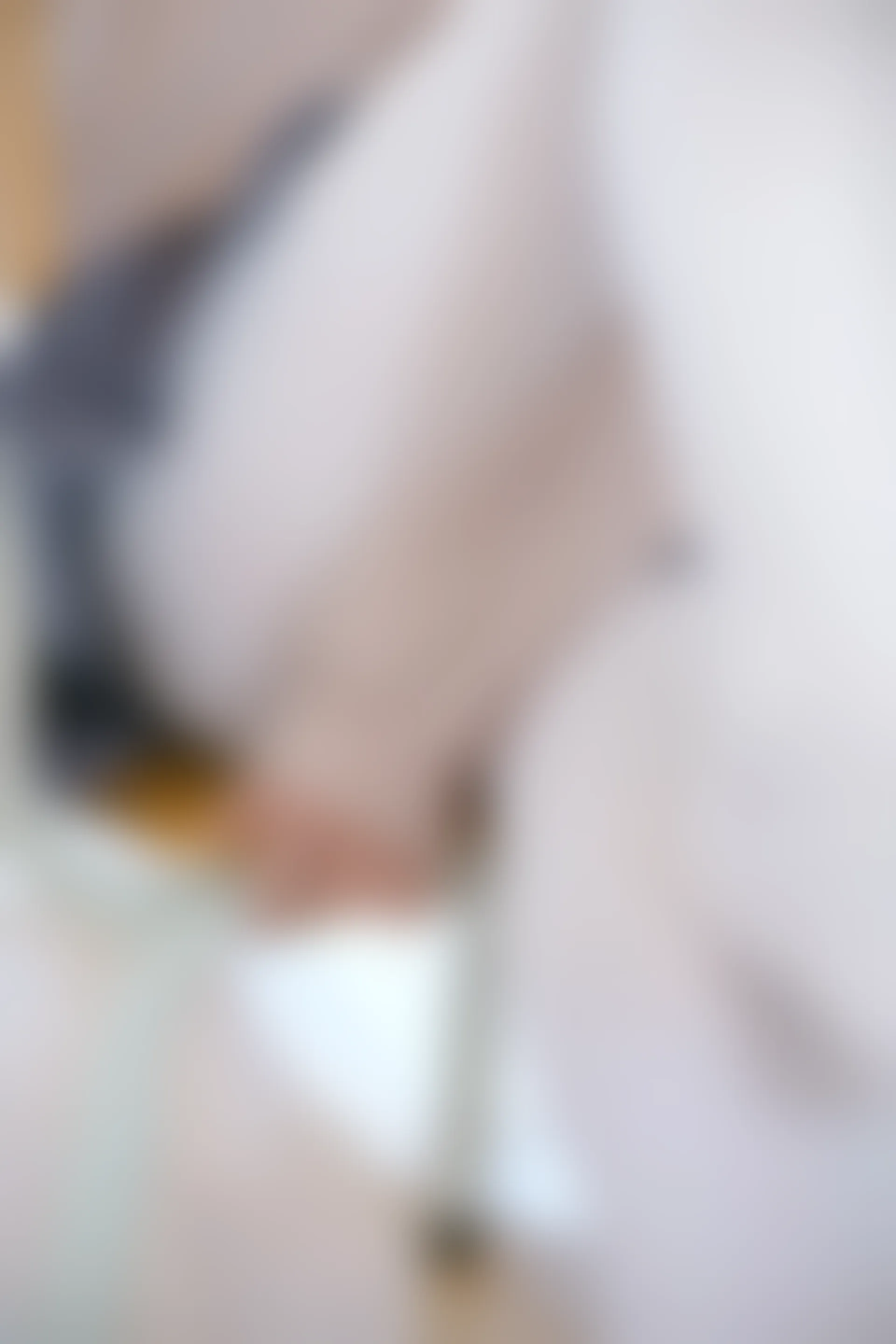 森萝财团 X-002 [105P1V-1.48G]美腿, 肉丝