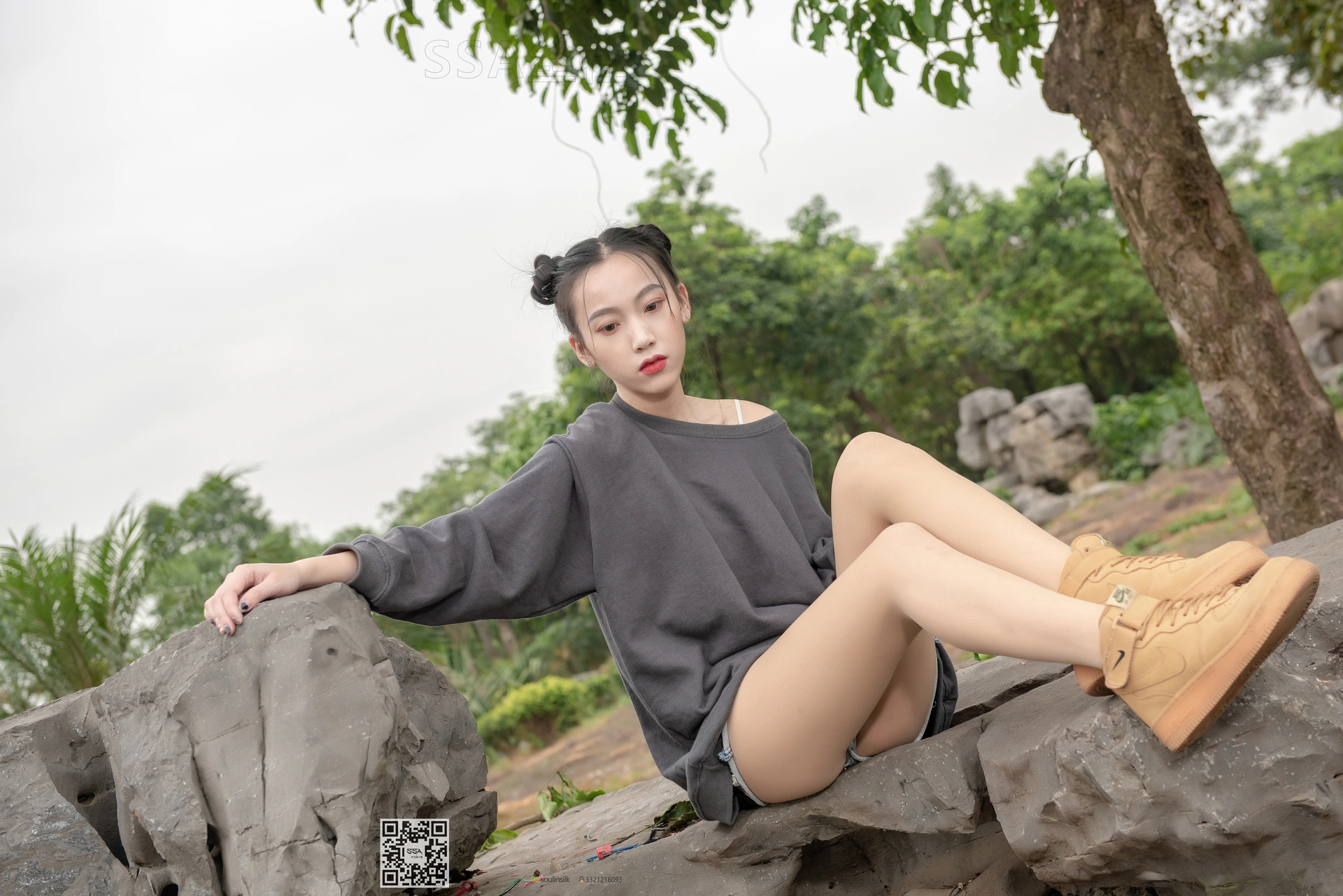 SSA丝社 超清写真 NO.125 大大 腿模大大的郊外踏青之旅[154P-2.25GB]