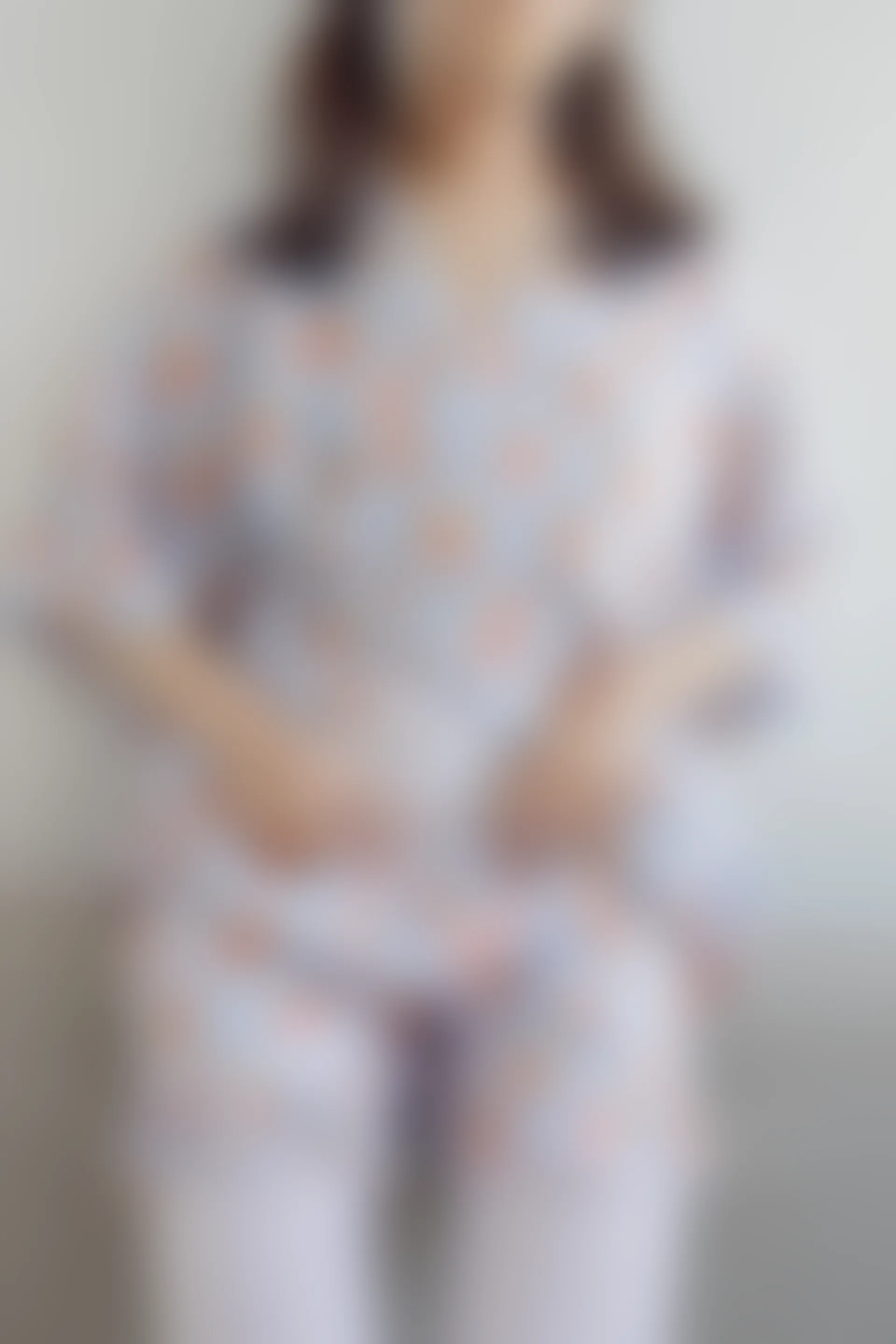 森萝财团 内部-006 沙发上的双马尾白丝睡衣美少女 [104P1V-3.39GB]