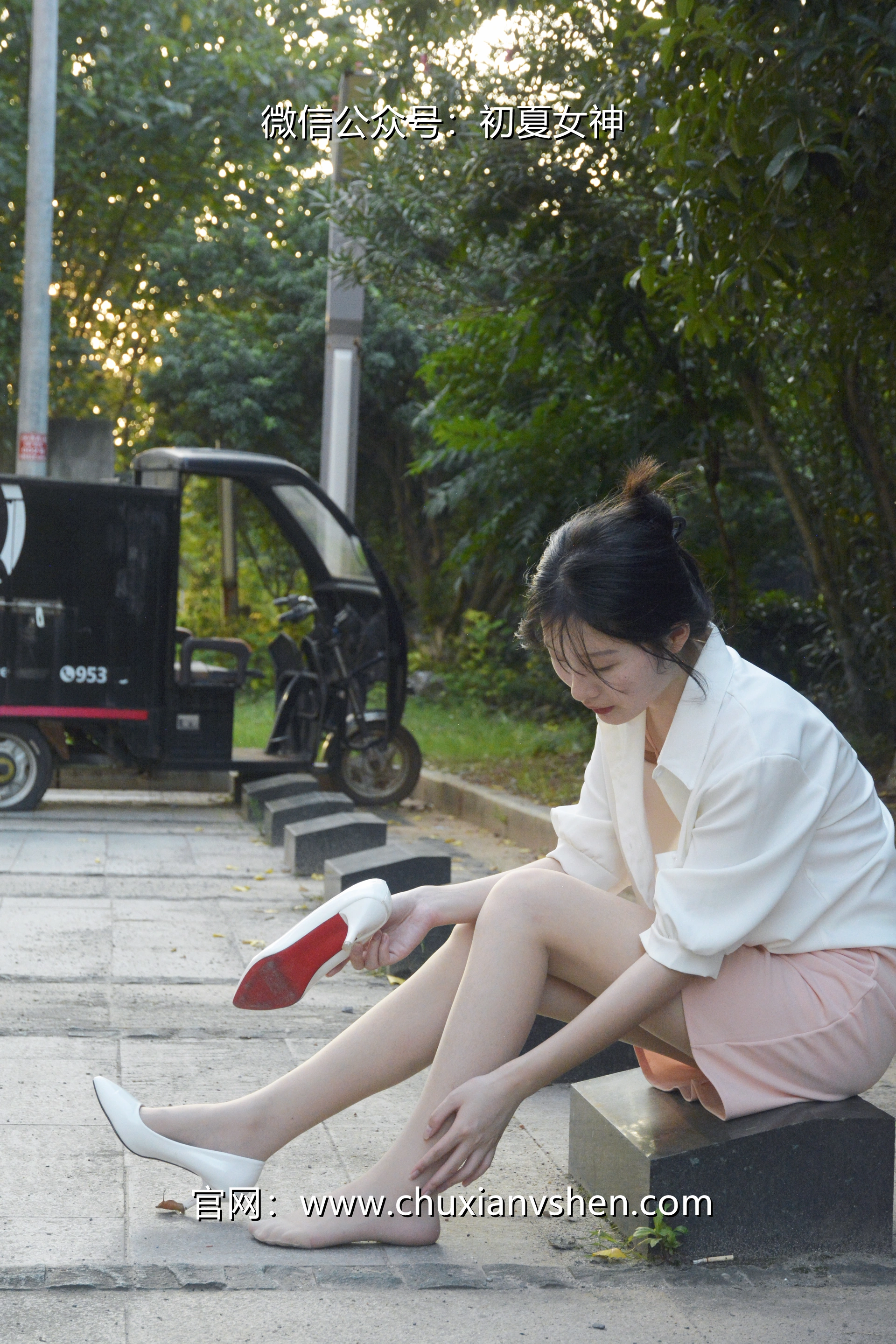 初夏女神 NO.083 安妮 不再犹豫[140P+1V／5.47GB]