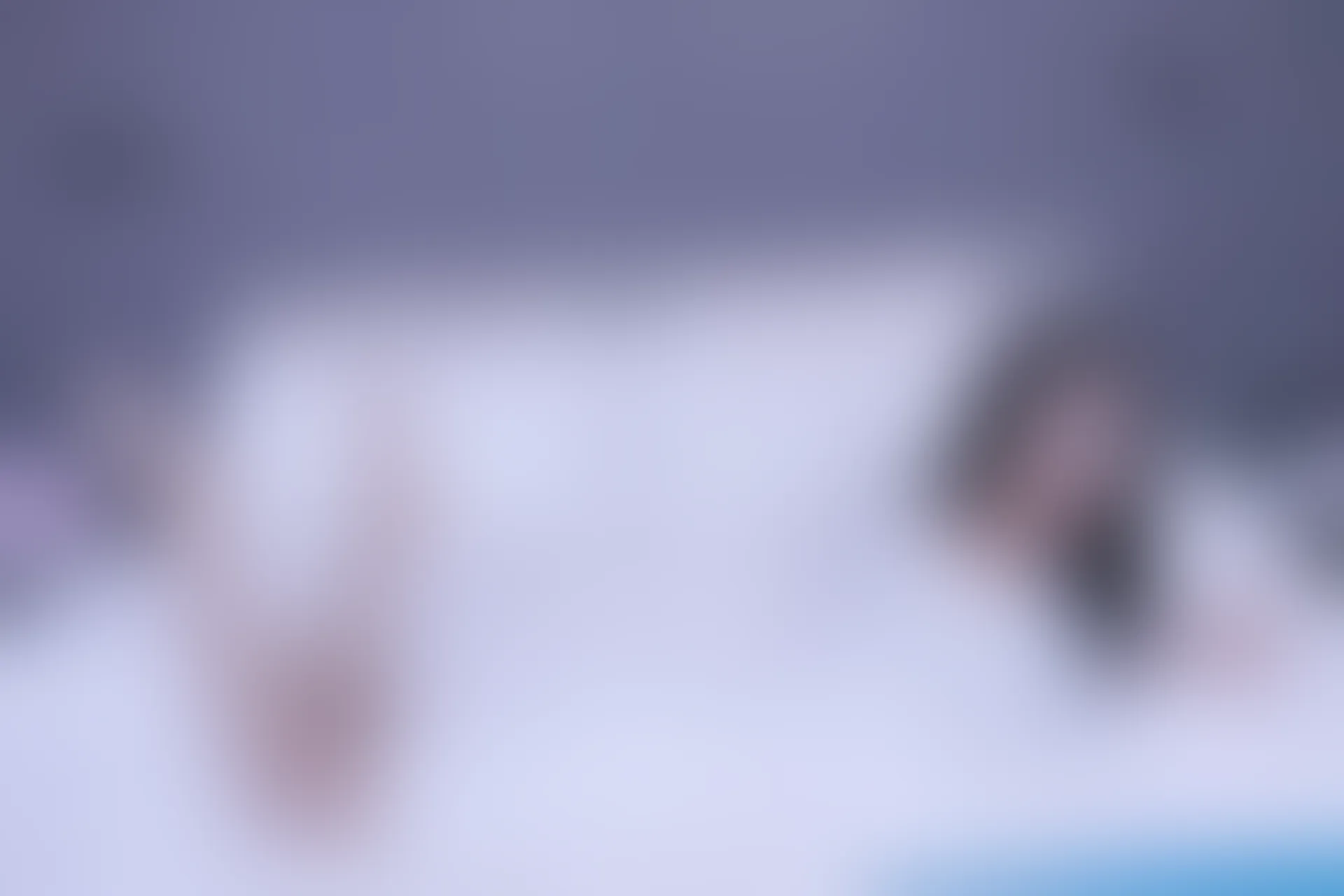 初夏女神 NO.010 依依 2022款白色毛领连衣裙搭白色短靴[147P+1V／5.55GB]