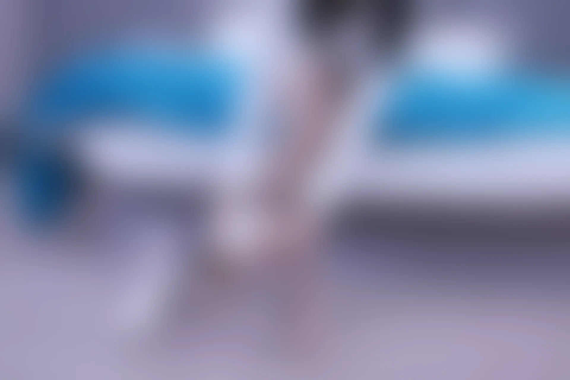 初夏女神 NO.010 依依 2022款白色毛领连衣裙搭白色短靴[147P+1V／5.55GB]