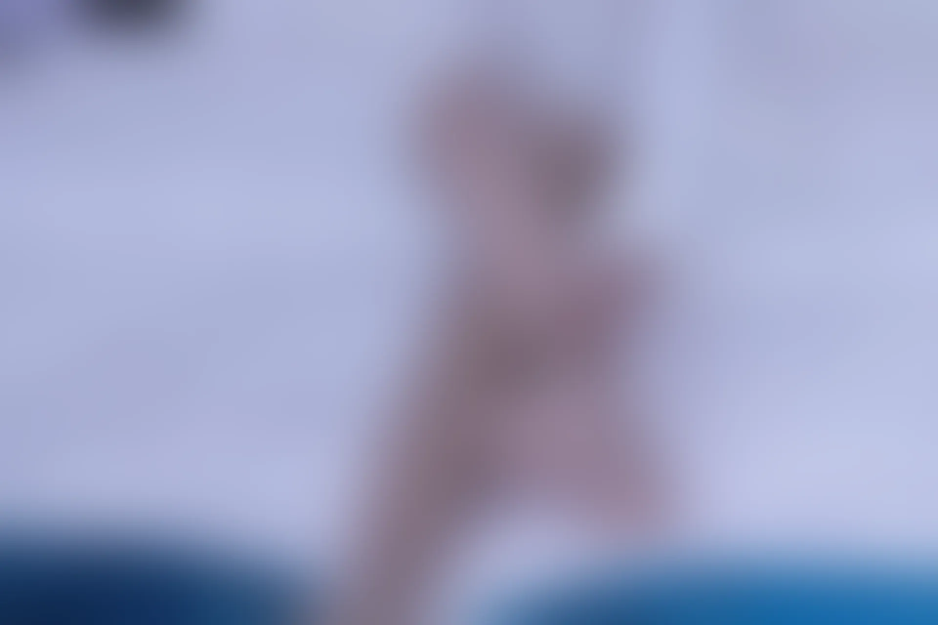 初夏女神 NO.010 依依 2022款白色毛领连衣裙搭白色短靴[147P+1V／5.55GB]
