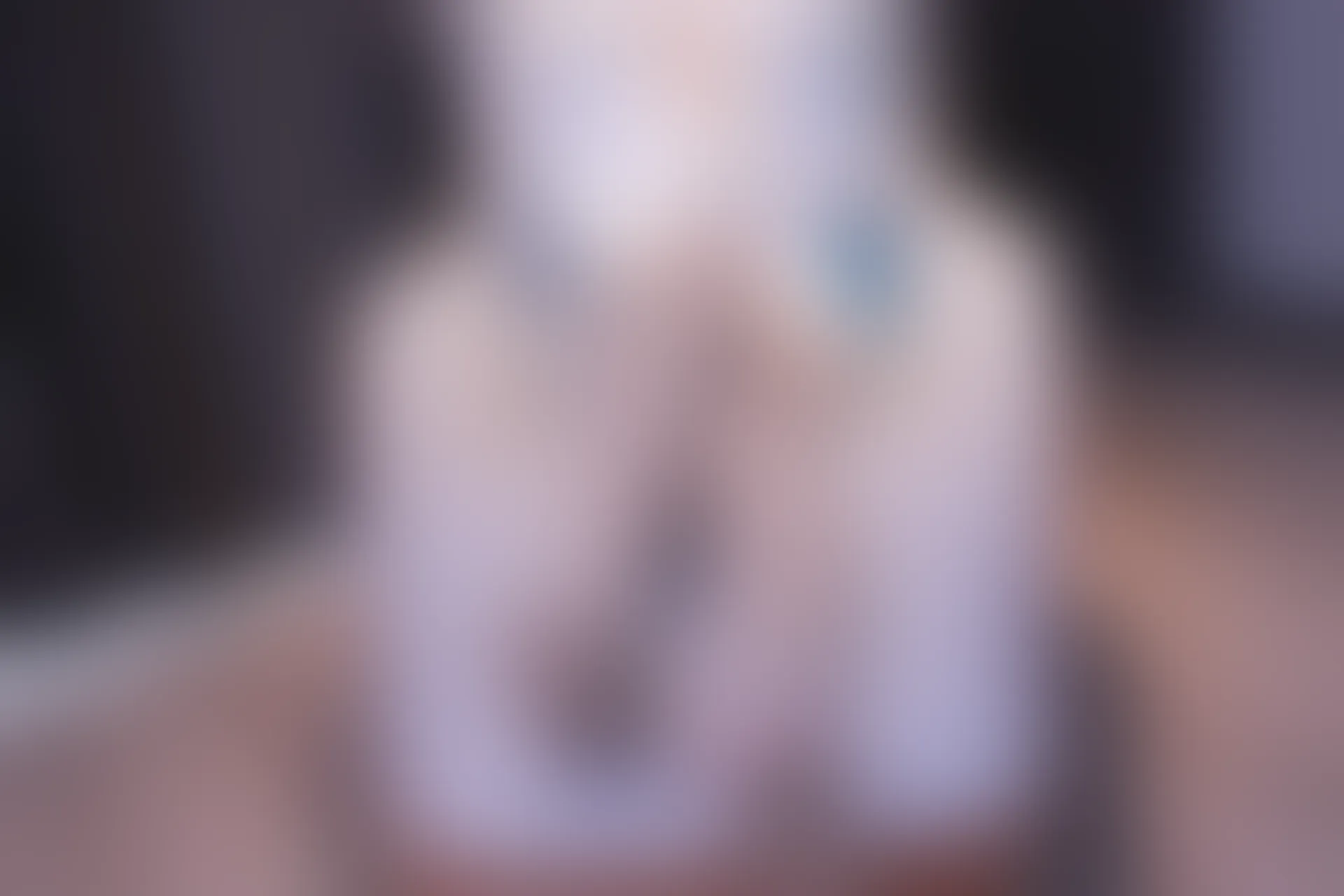 初夏女神 NO.010 依依 2022款白色毛领连衣裙搭白色短靴[147P+1V／5.55GB]