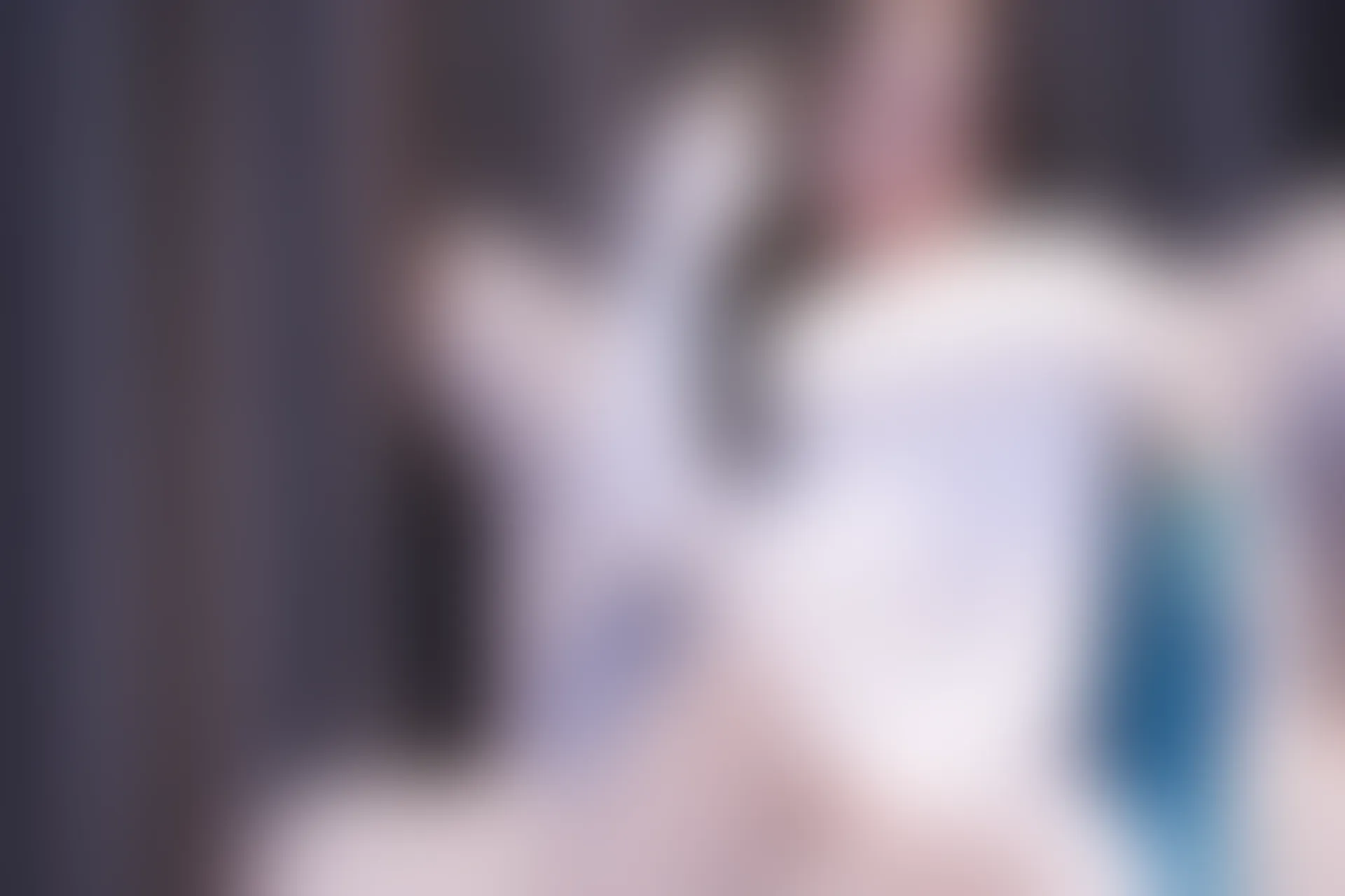 初夏女神 NO.010 依依 2022款白色毛领连衣裙搭白色短靴[147P+1V／5.55GB]