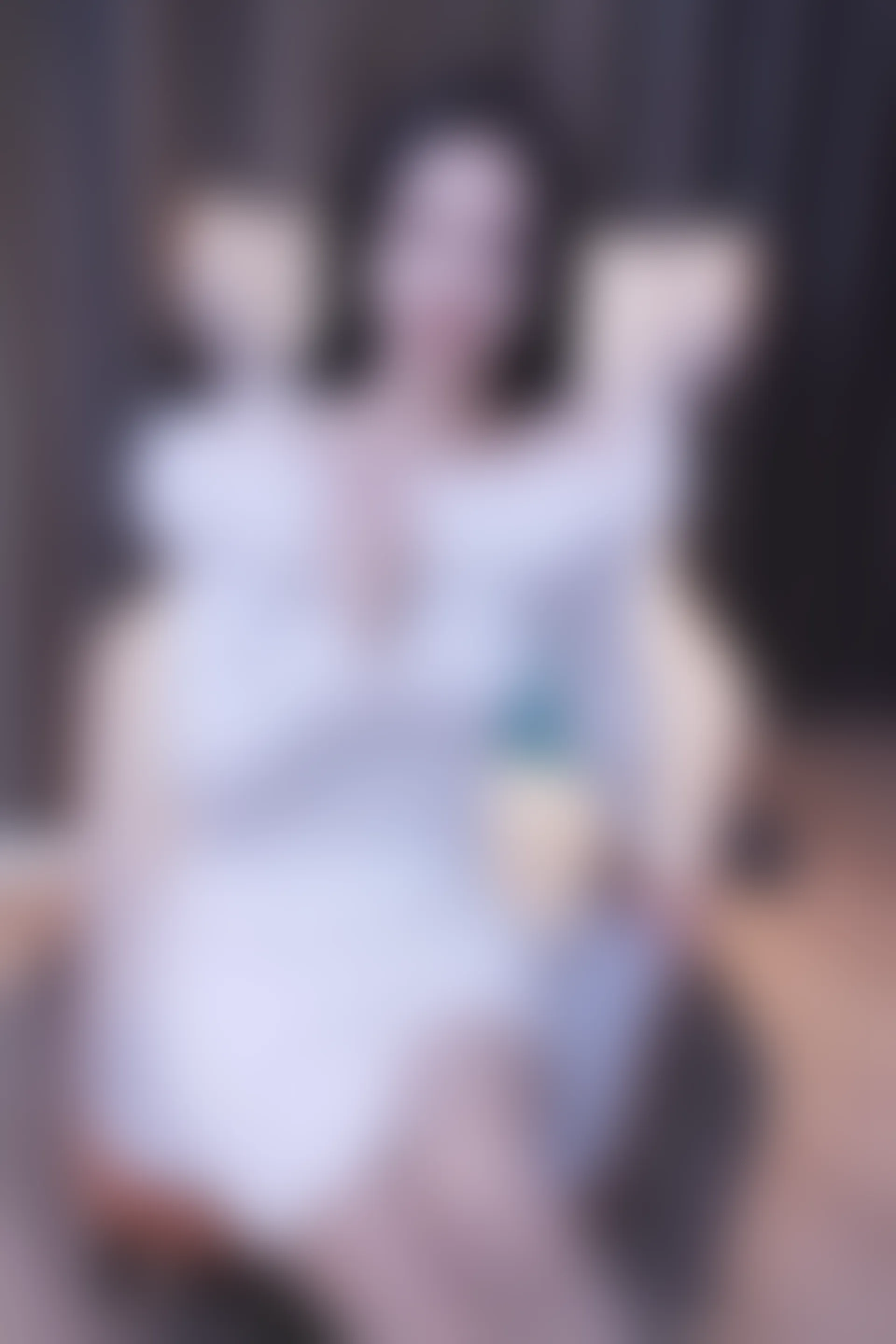 初夏女神 NO.010 依依 2022款白色毛领连衣裙搭白色短靴[147P+1V／5.55GB]