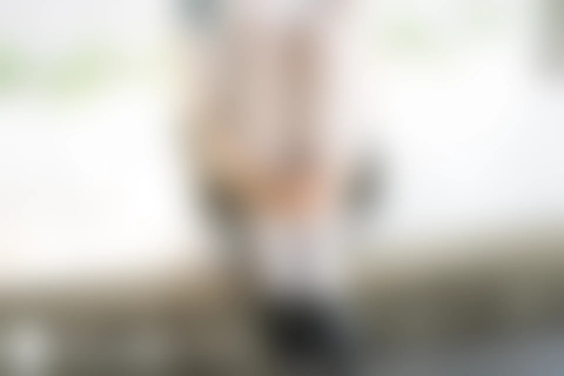 D54.004 发光的白丝 [40P-85MB]