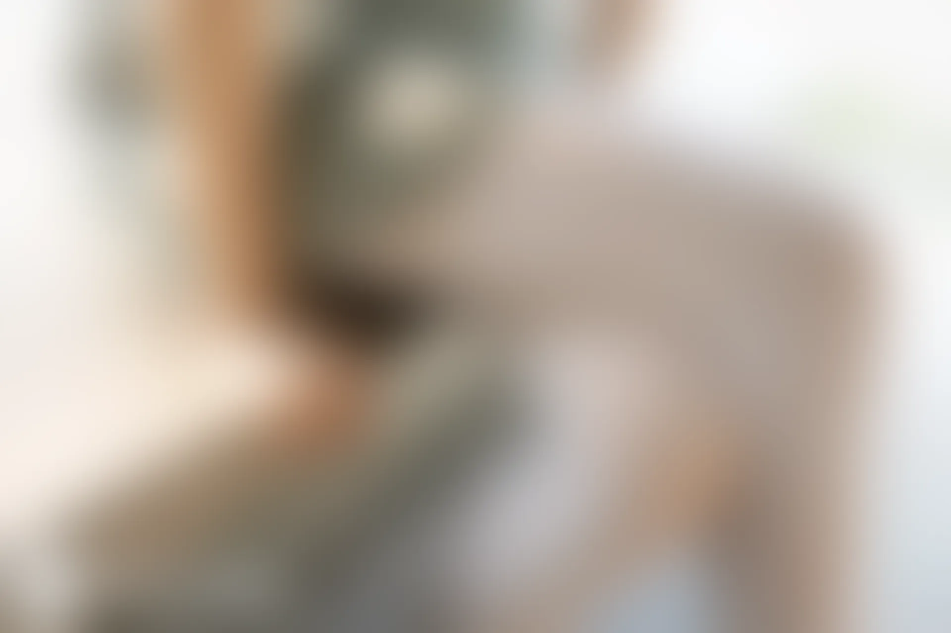 D54.004 发光的白丝 [40P-85MB]