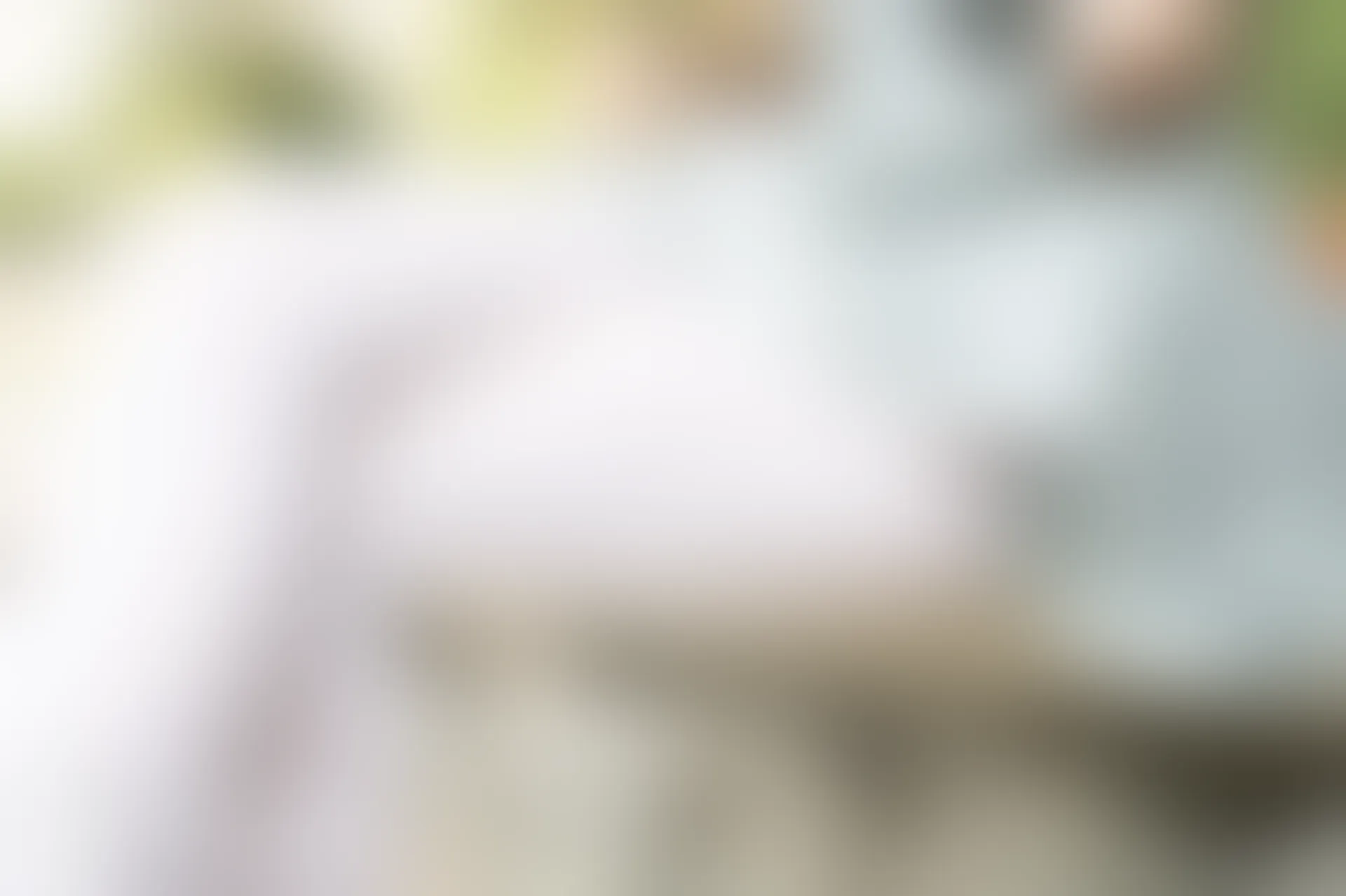 D54.004 发光的白丝 [40P-85MB]