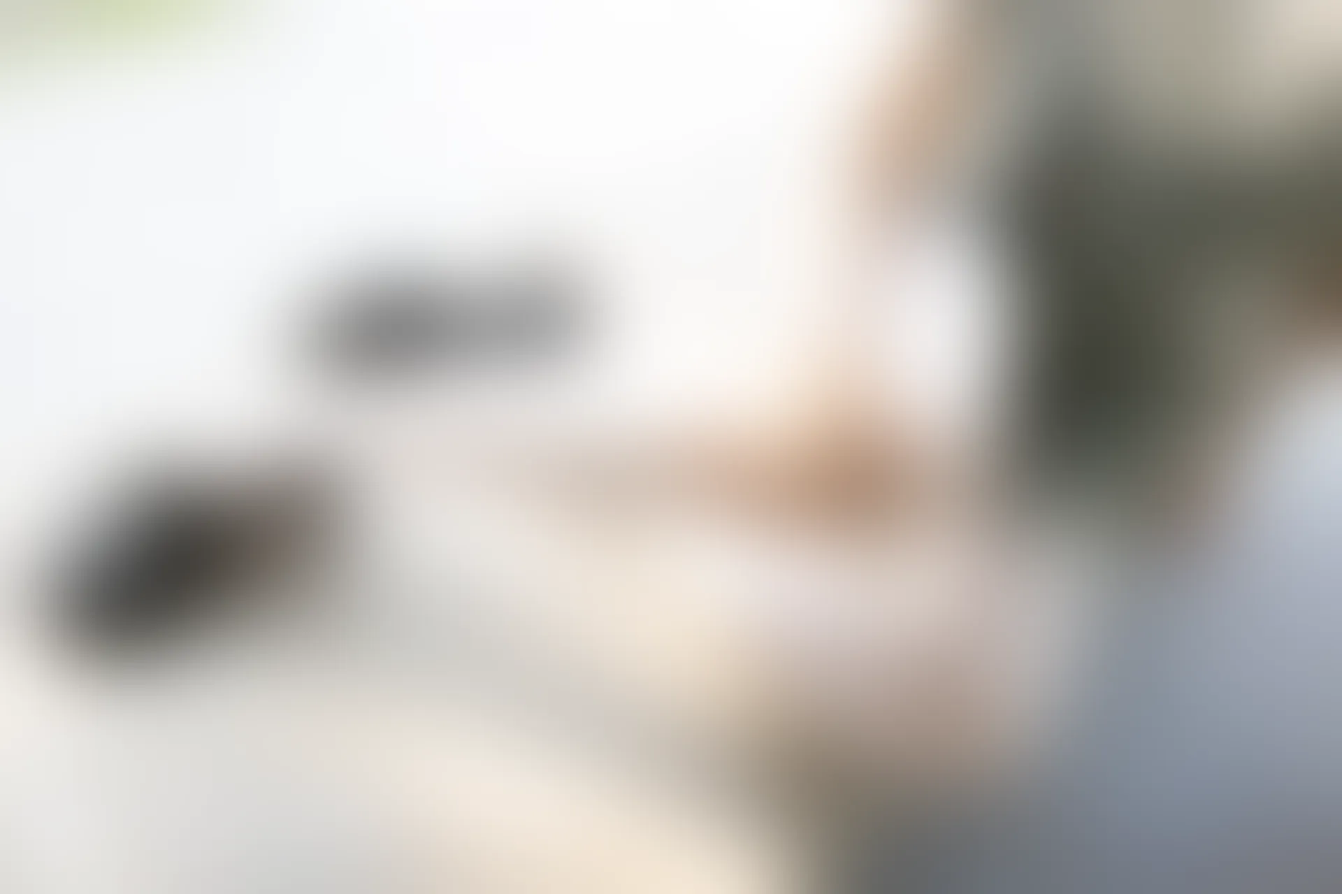 D54.004 发光的白丝 [40P-85MB]