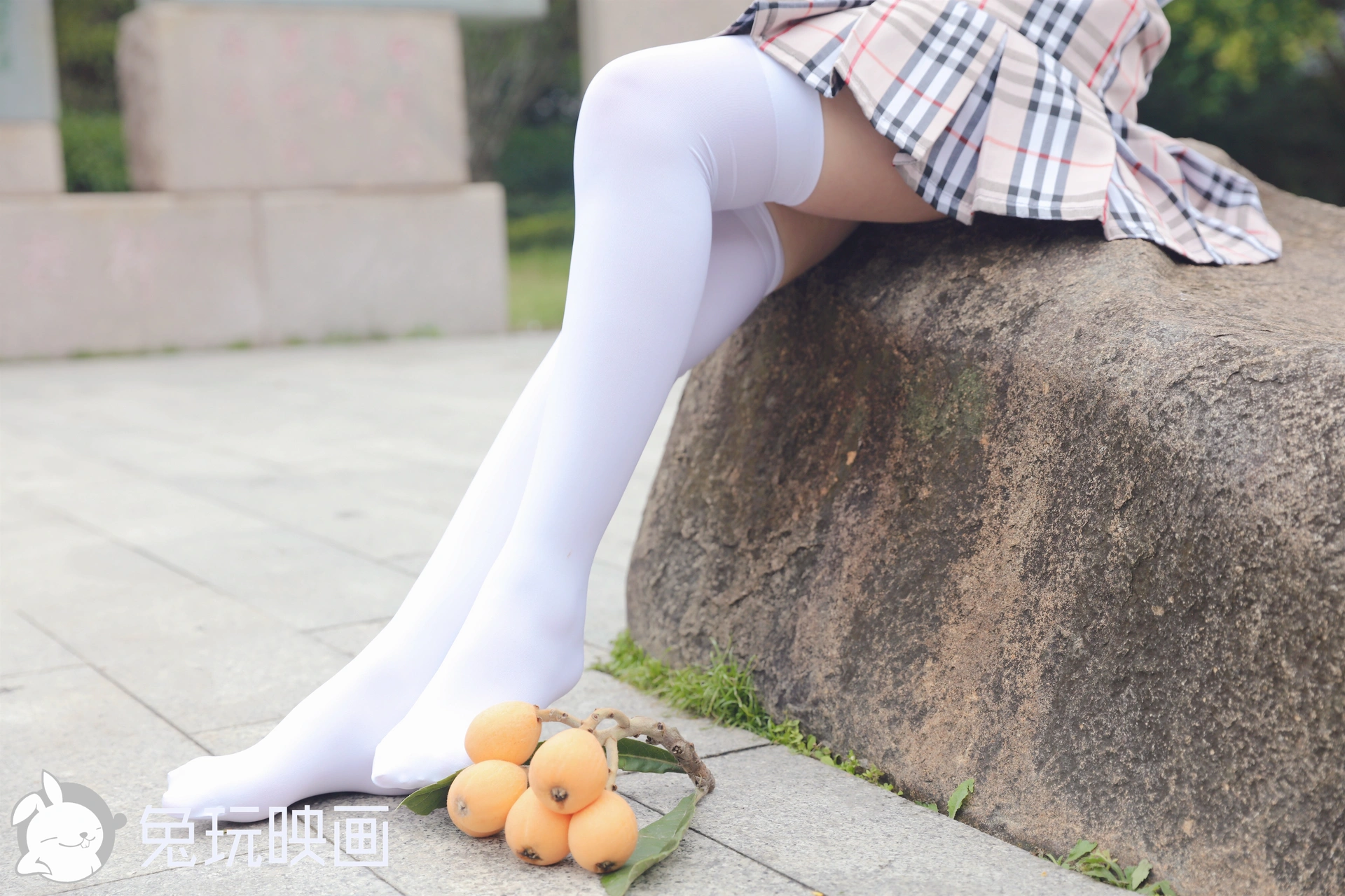 D52.006 枇杷和白丝 [44P-237MB]