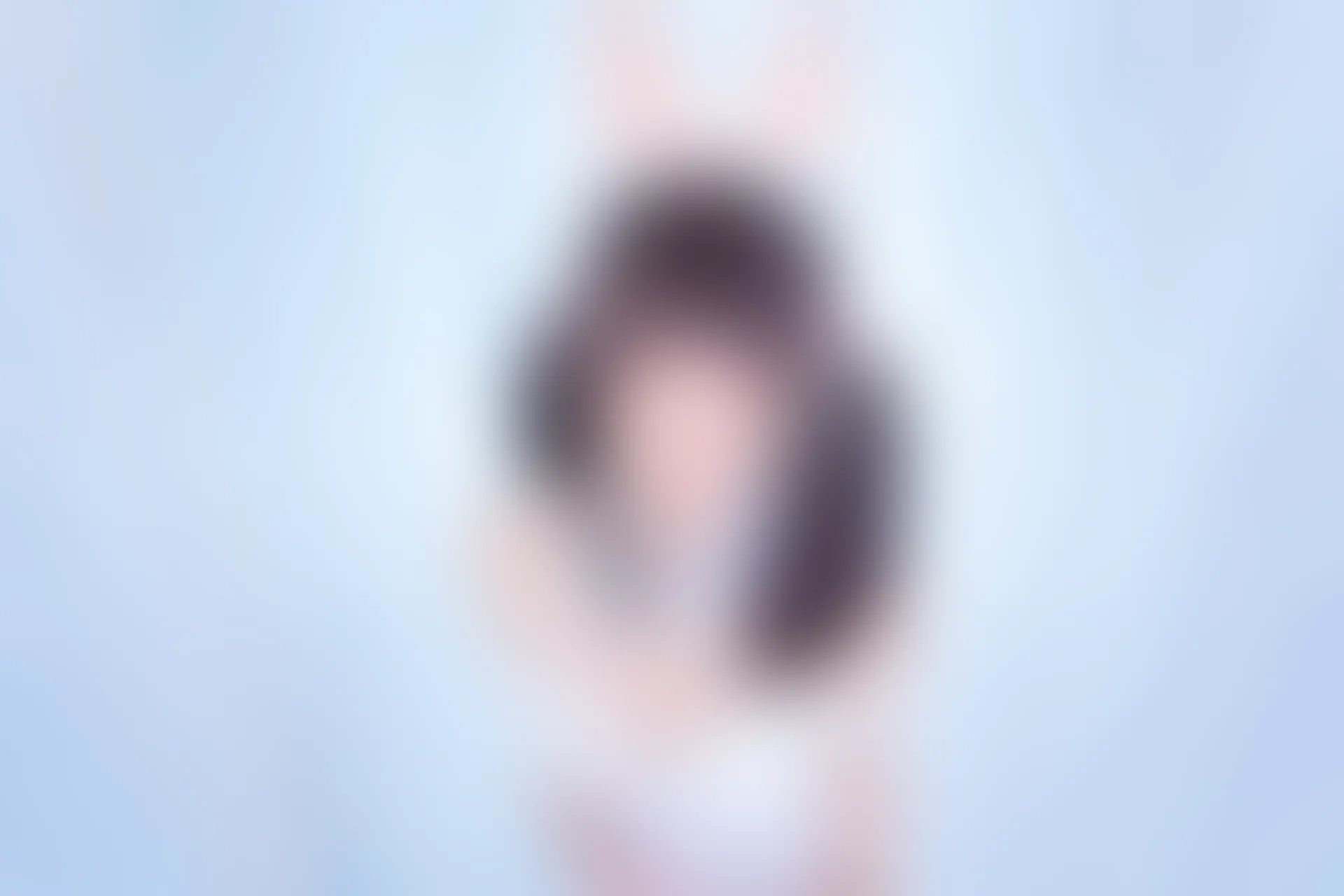 神楽坂真冬 第三季 序号33：兔女郎与钢管《バニーバブル》 [150P2V-825MB]标签：兔女郎, 内衣, 双马尾, 白丝, 神楽坂真冬, 美腿, 美足, 高跟鞋, 黑丝