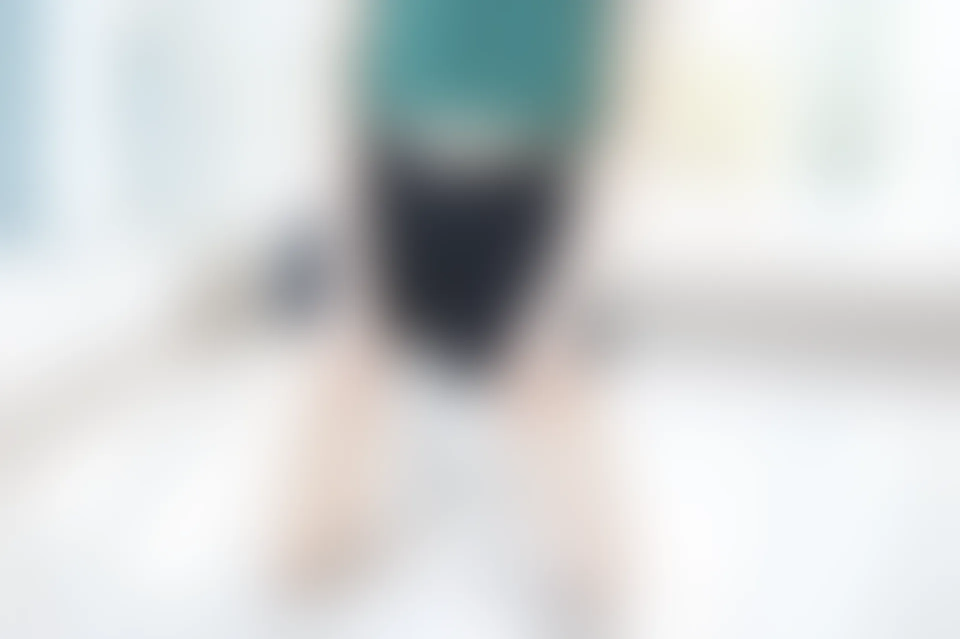 C47.005 绿T恤白鞋少女 [40P-83MB]