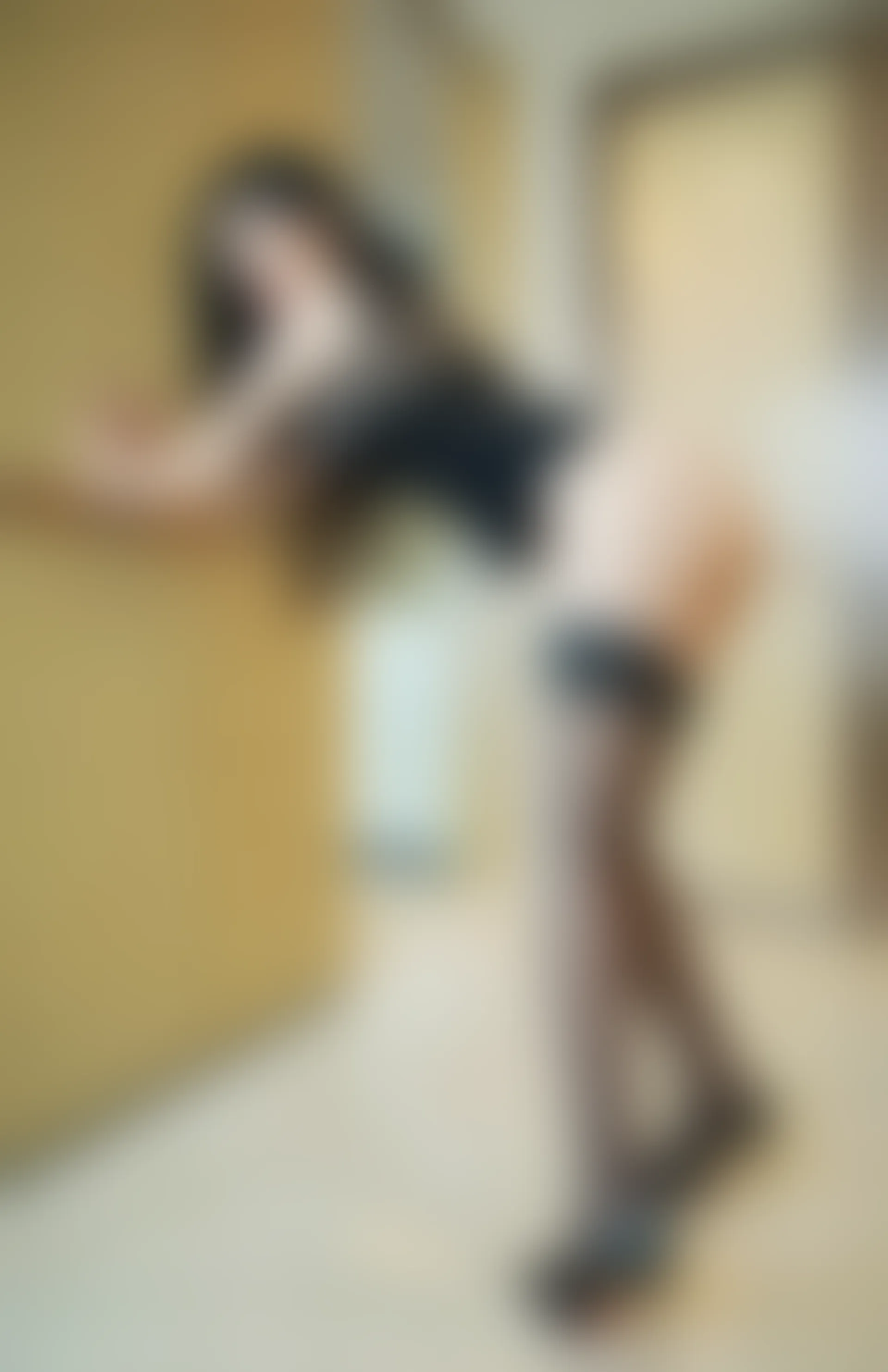 XiuRen秀人网 2021.11.04 No.4163 田冰冰 黑丝美腿[47+1P 473MB]