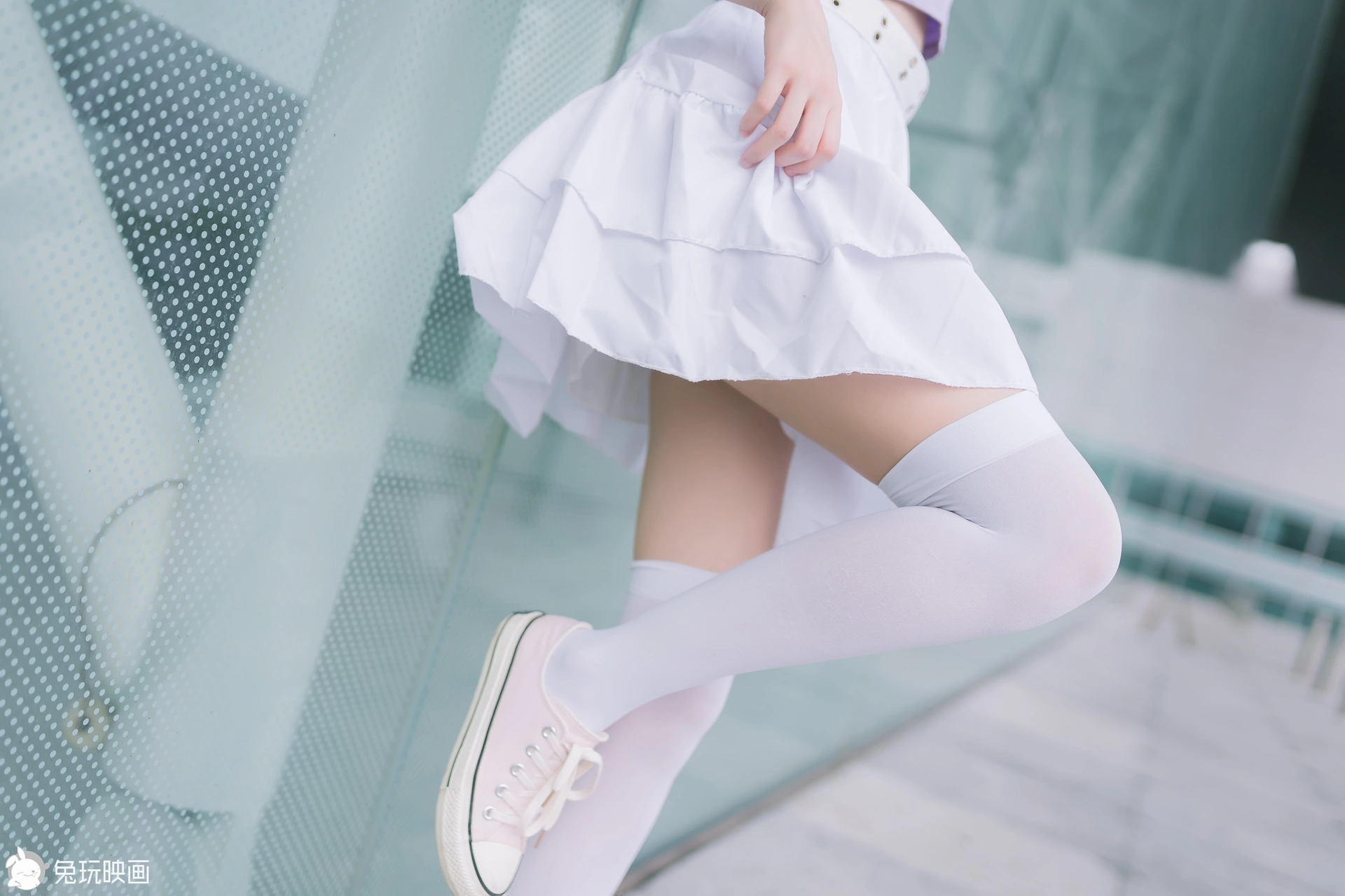 C19.001 白裙白丝 [39P-82MB]