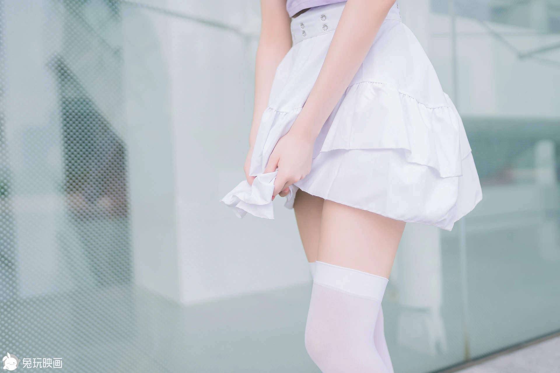 C19.001 白裙白丝 [39P-82MB]
