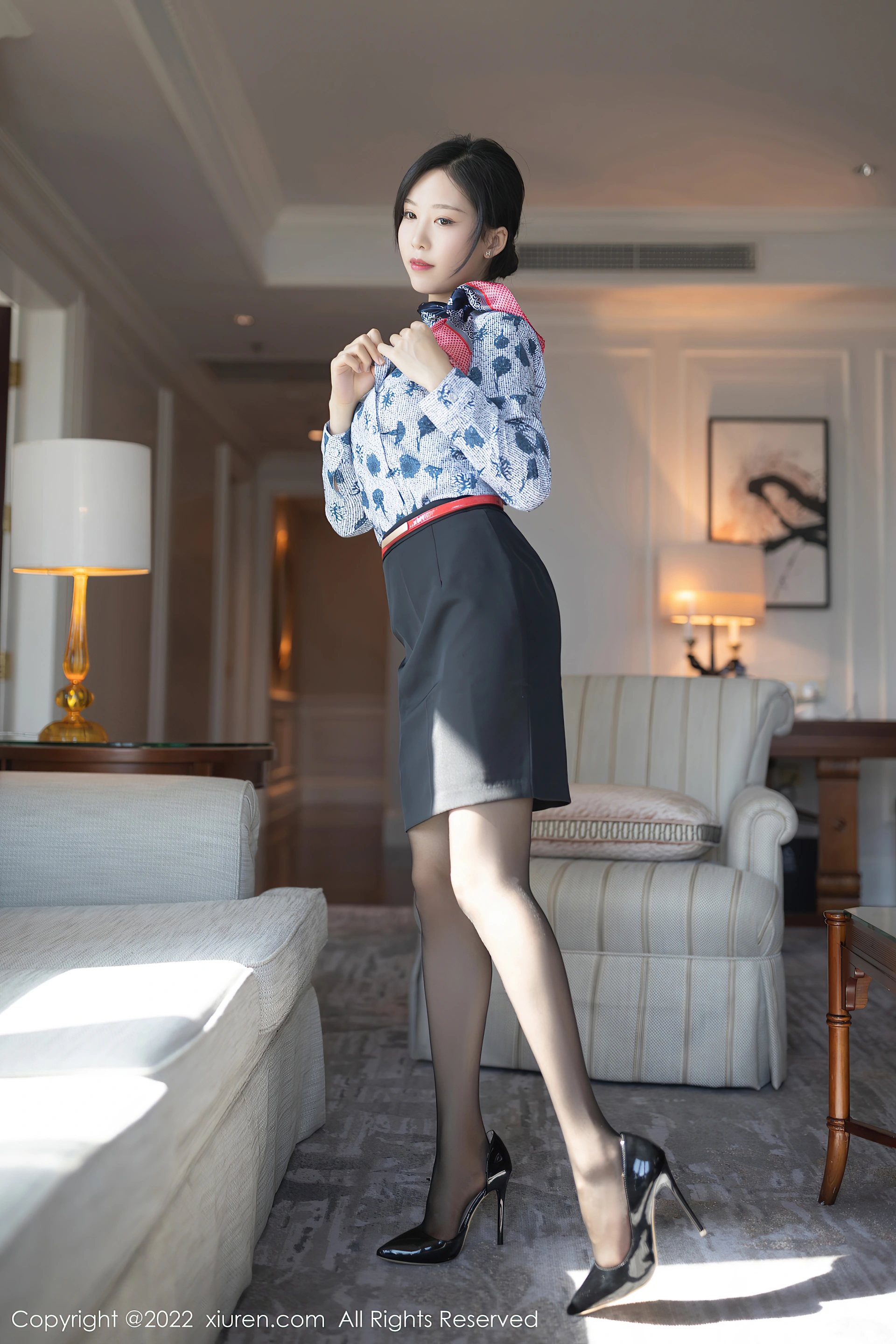 XiuRen秀人网 2022.01.06 No.4430 抖娘利世 黑丝美腿[79+1P 756MB]