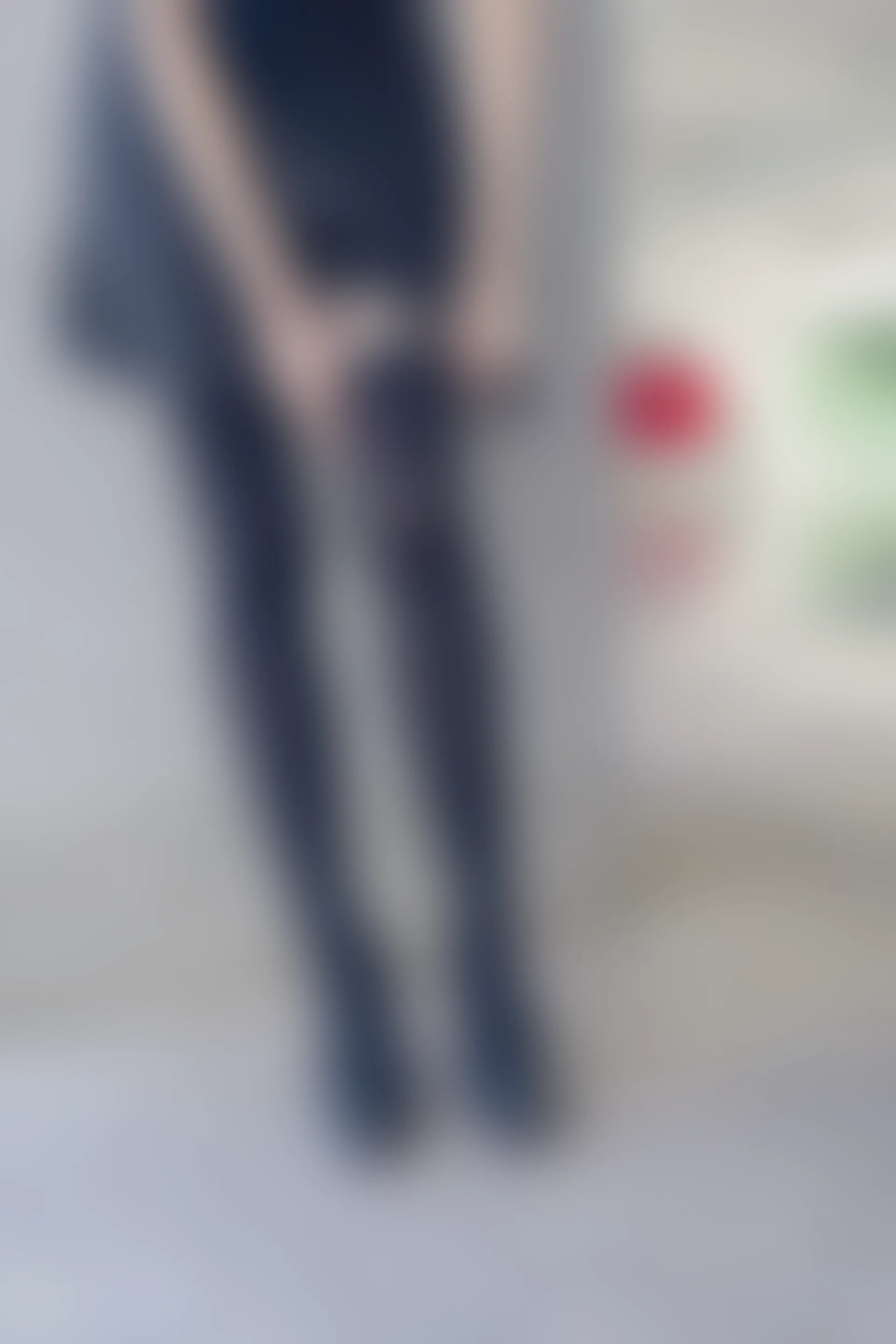 C08.003 黑色少女 [41P-95MB]