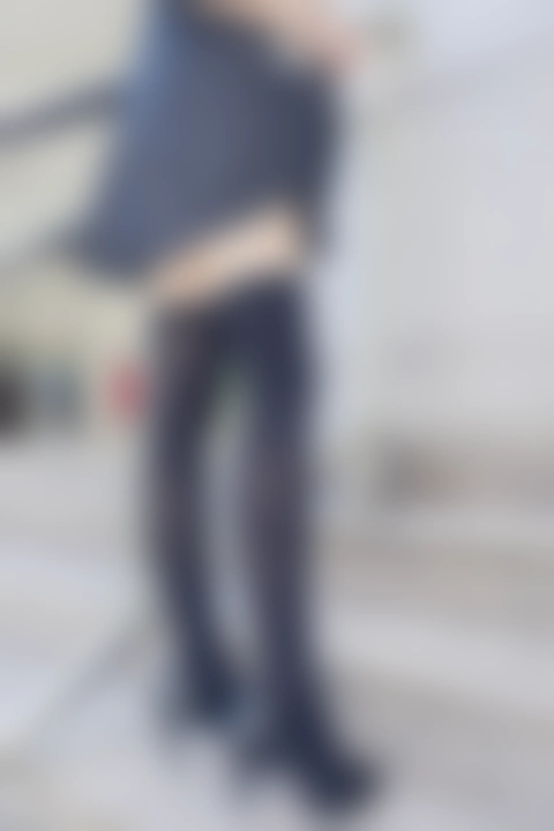 C08.003 黑色少女 [41P-95MB]