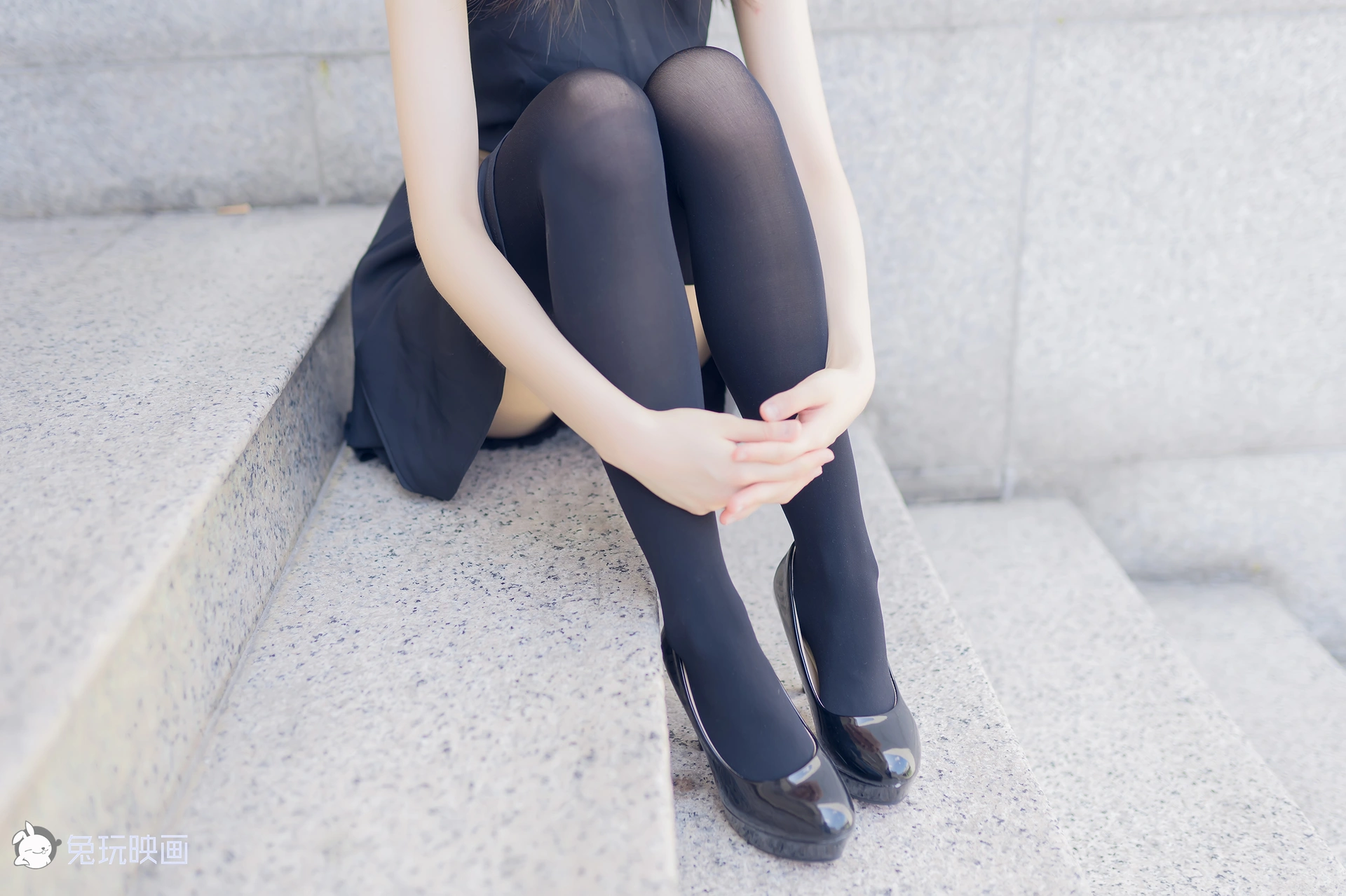 C08.003 黑色少女 [41P-95MB]