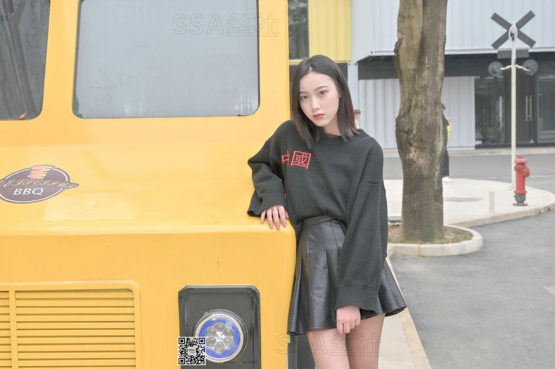 SSA丝社 超清写真 NO.095 大大 腿模大大街拍[133P-1.68GB]