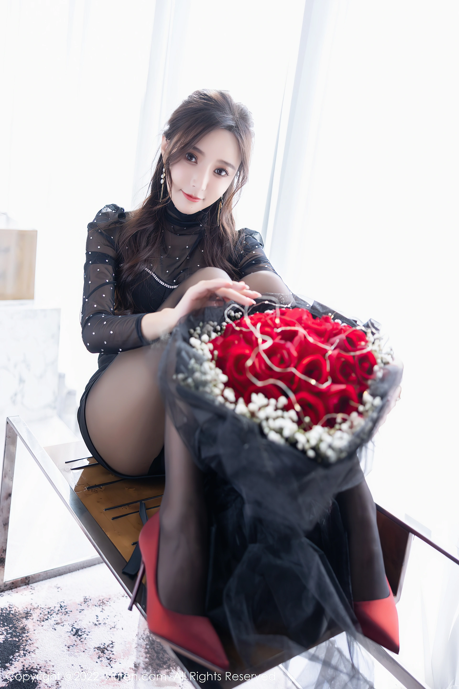 XiuRen秀人网 2022.02.11 No.4574 王馨瑶yanni 黑丝美腿[65+1P 573MB]